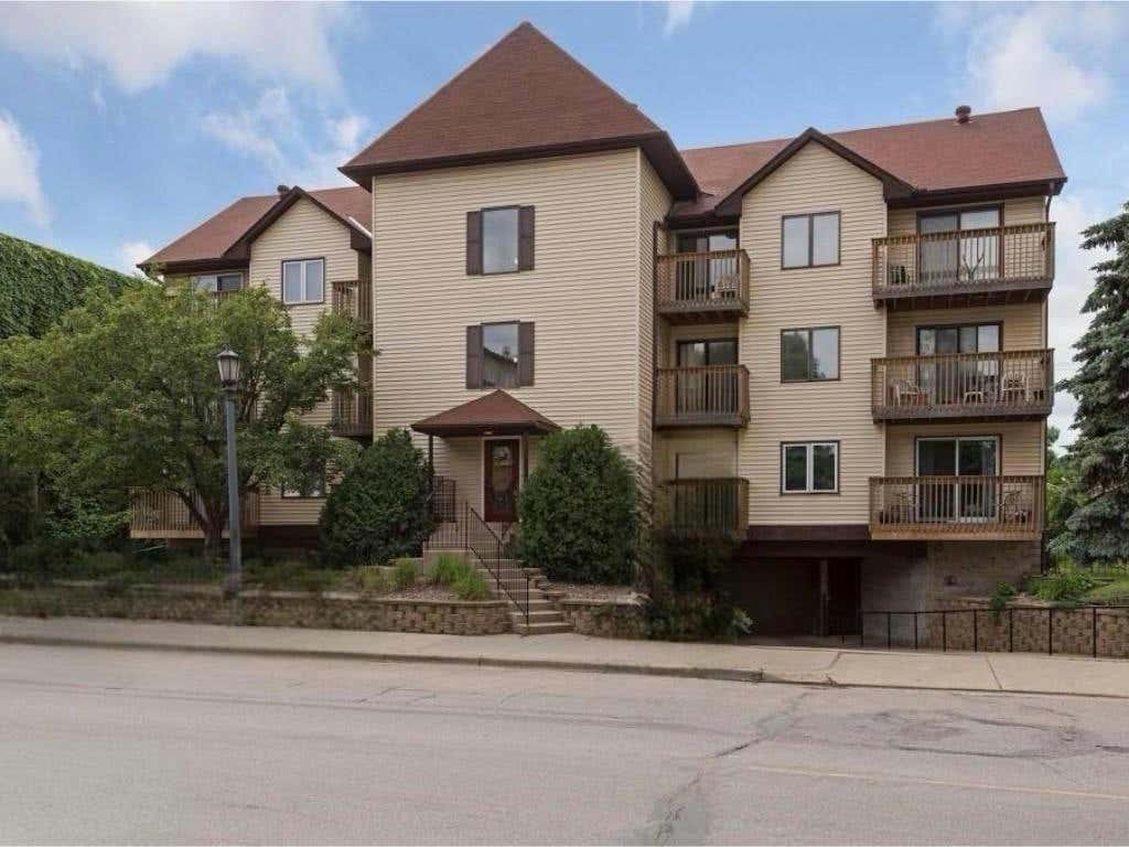 1720 3RD AVE S APT 305, MINNEAPOLIS, MN 55404, photo 1 of 32