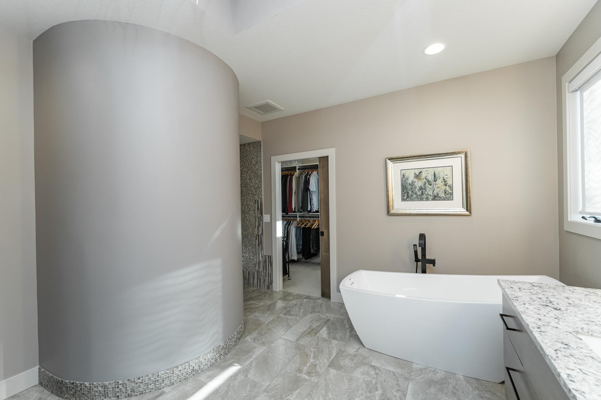 Rochester, Minnesota, 55902, United States, 4 Bedrooms Bedrooms, ,3 BathroomsBathrooms,Residential,Active,1905106