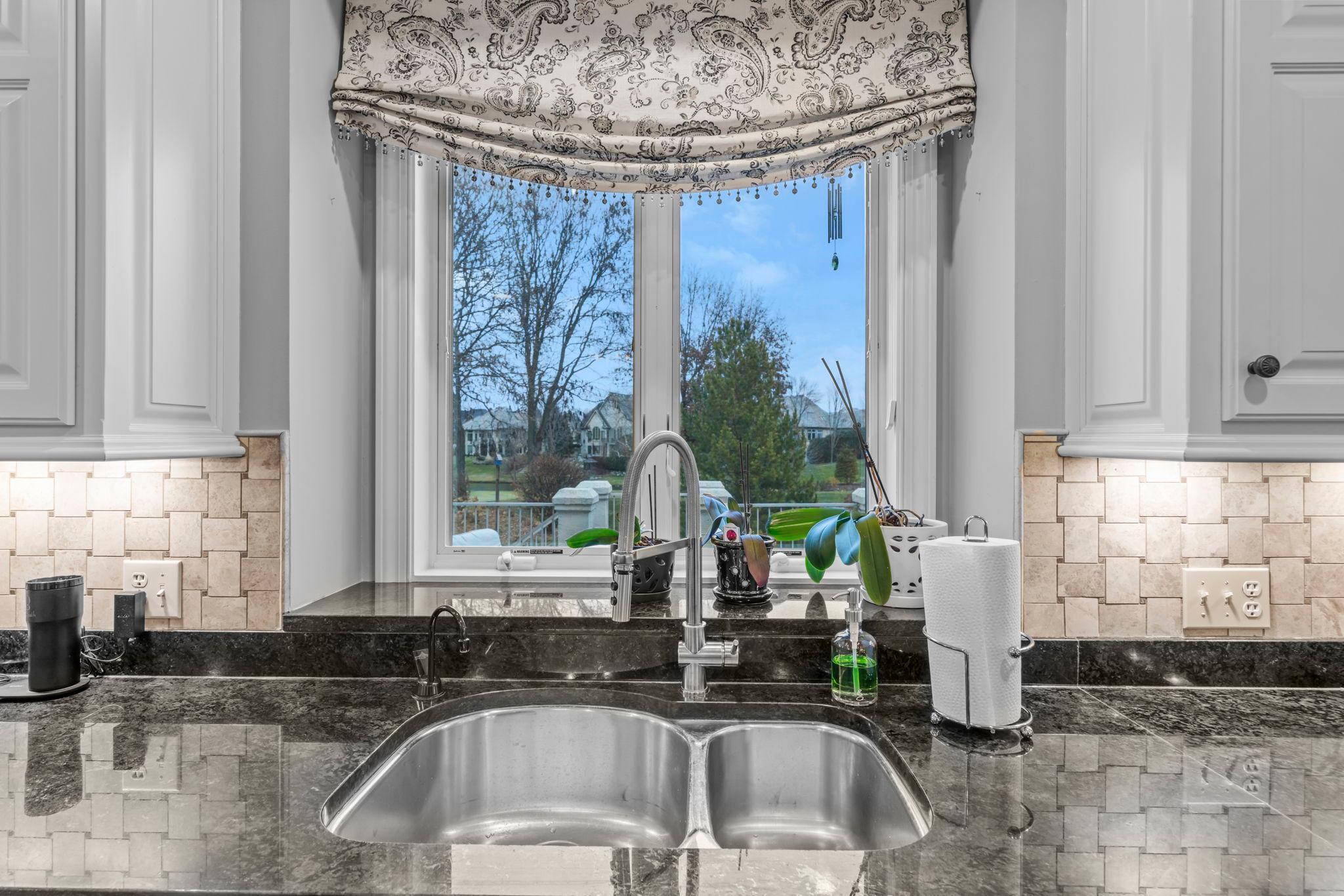 Eden Prairie, Minnesota, 55347, United States, 5 Bedrooms Bedrooms, ,6 BathroomsBathrooms,Residential,Active,1997621