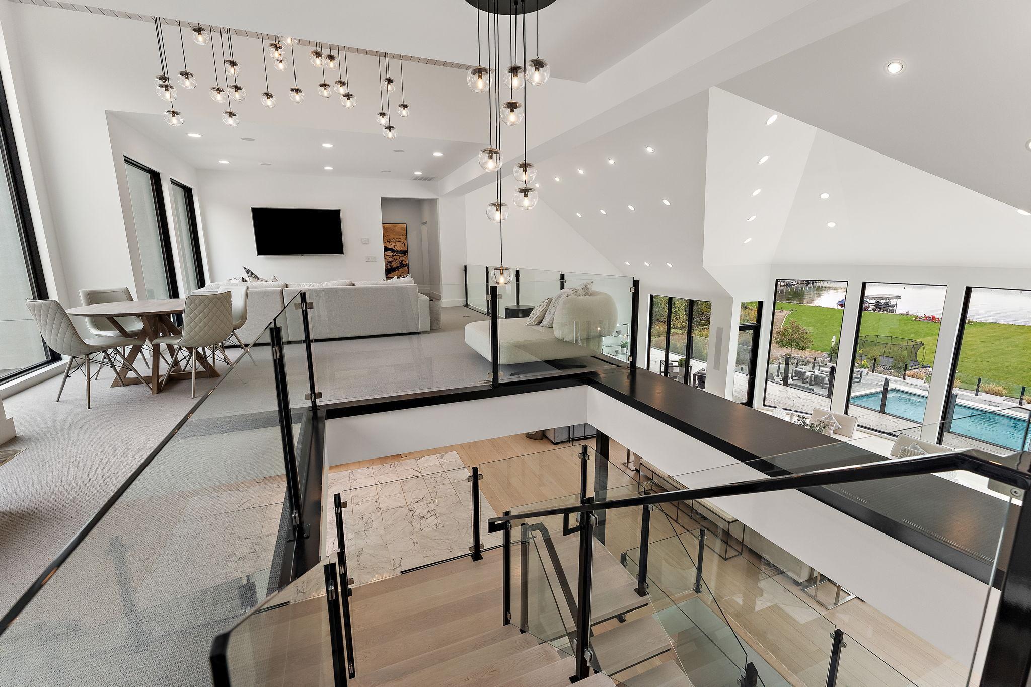 Wayzata, Minnesota, 55391, United States, 8 Bedrooms Bedrooms, ,11 BathroomsBathrooms,Residential,Active,1959932