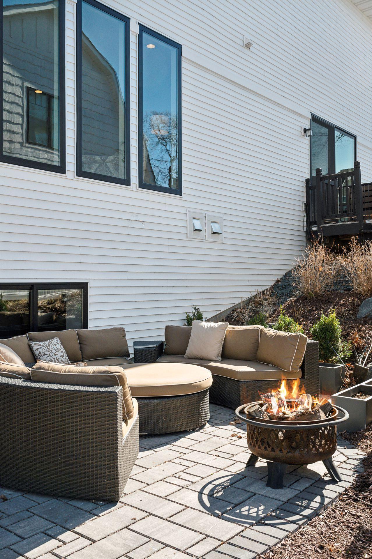 Mound, Minnesota, 55364, United States, 4 Bedrooms Bedrooms, ,4 BathroomsBathrooms,Residential,Active,1972161