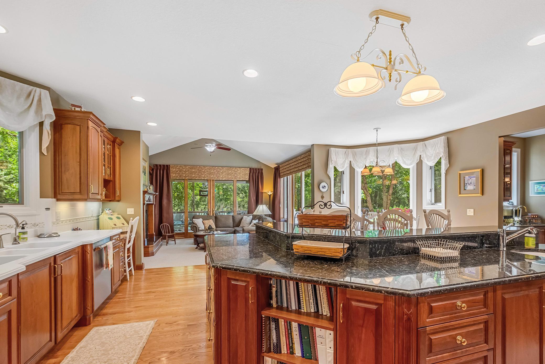 Stillwater, Minnesota, 55082, United States, 6 Bedrooms Bedrooms, ,5 BathroomsBathrooms,Residential,Active,2012206