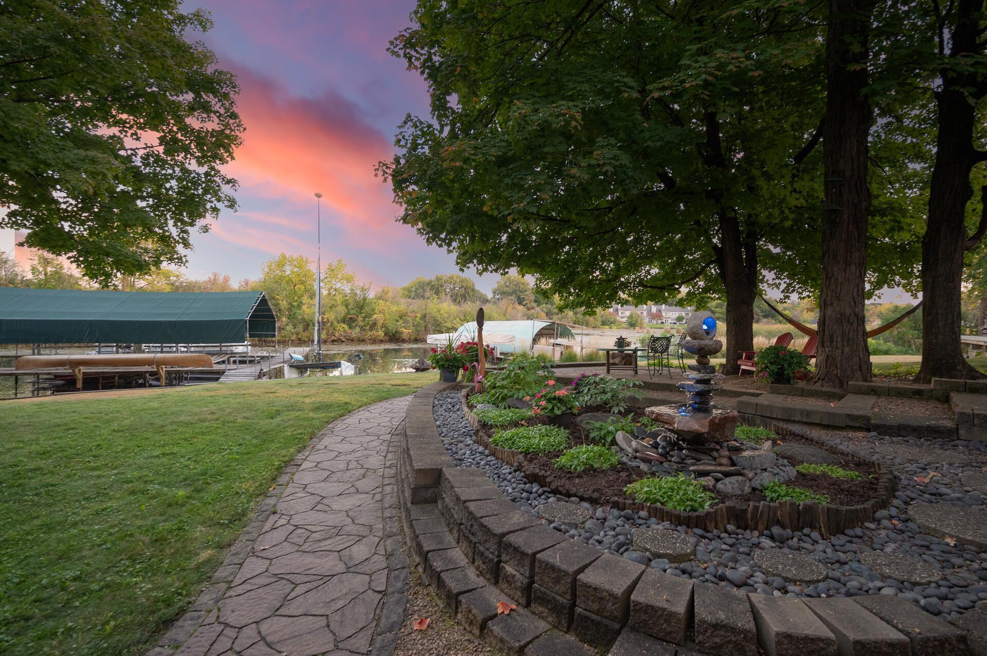 Excelsior, Minnesota, 55331, United States, 4 Bedrooms Bedrooms, ,5 BathroomsBathrooms,Residential,Active,2017105