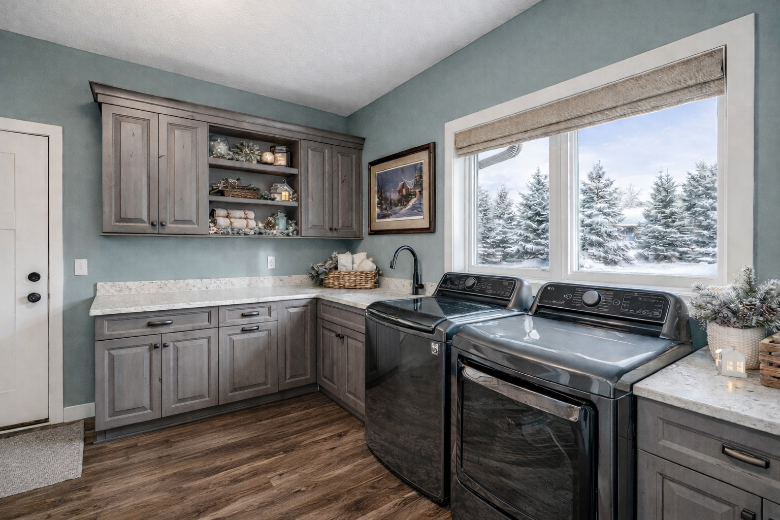 Cannon Falls, Minnesota, 55009, United States, 4 Bedrooms Bedrooms, ,3 BathroomsBathrooms,Residential,Active,2007288