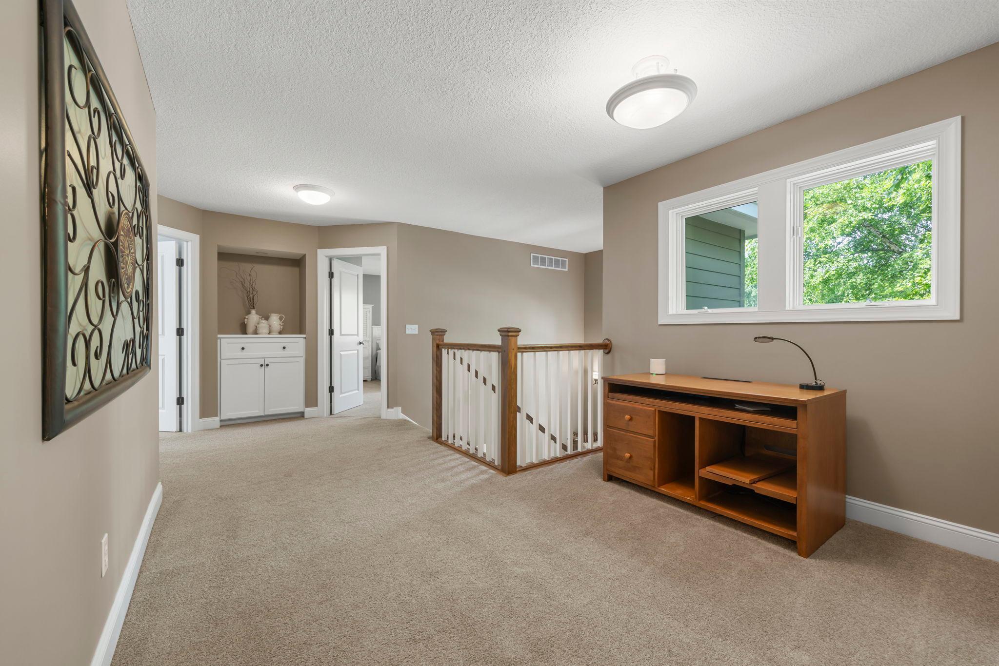 Rosemount, Minnesota, 55068, United States, 5 Bedrooms Bedrooms, ,5 BathroomsBathrooms,Residential,Active,2007318