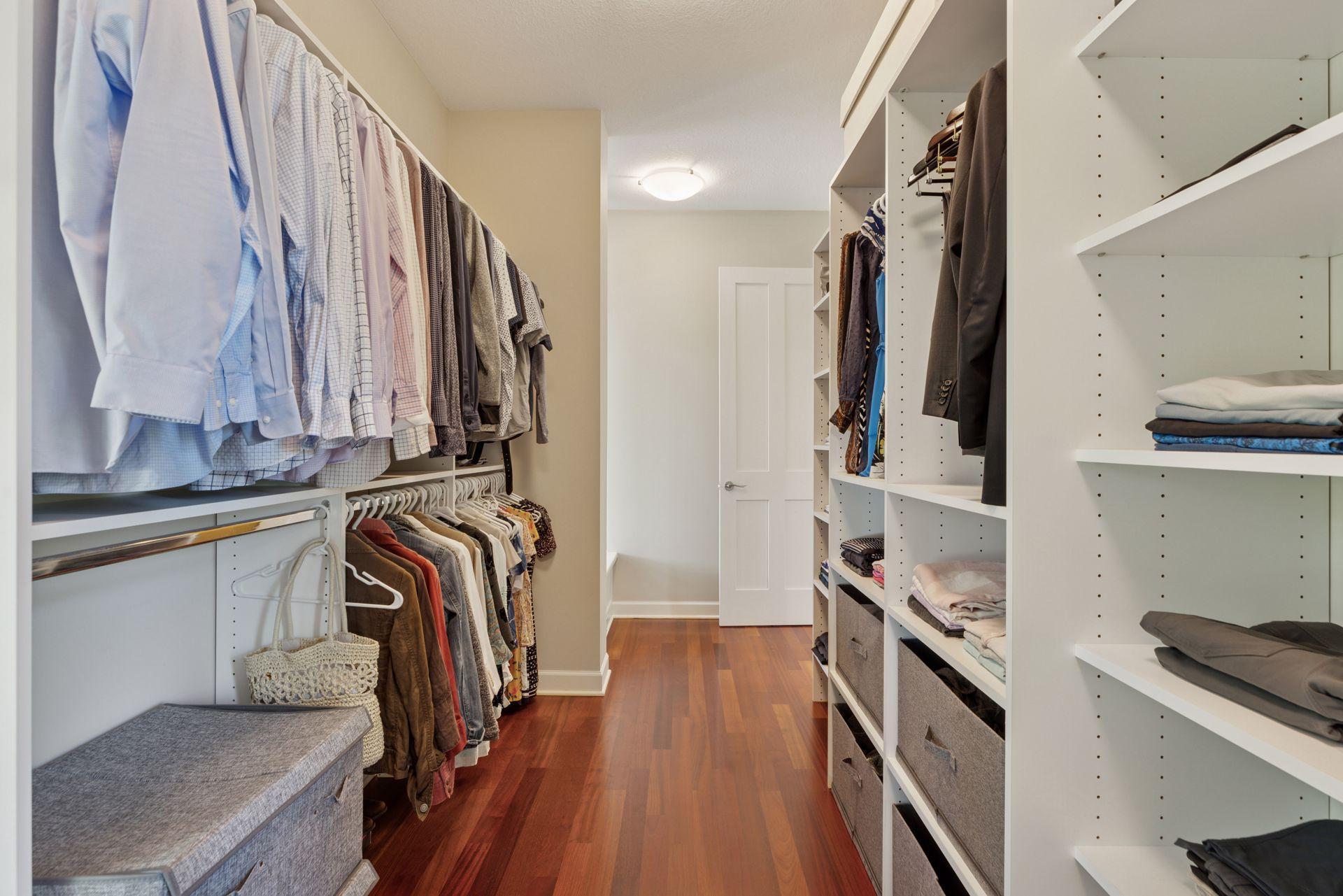 Lake Elmo, Minnesota, 55042, United States, 5 Bedrooms Bedrooms, ,5 BathroomsBathrooms,Residential,Active,1843876