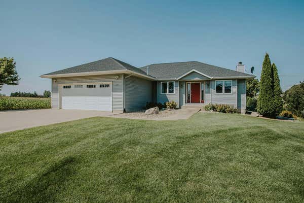 302 DEVRIES AVE S, HOLLANDALE, MN 56045 - Image 1