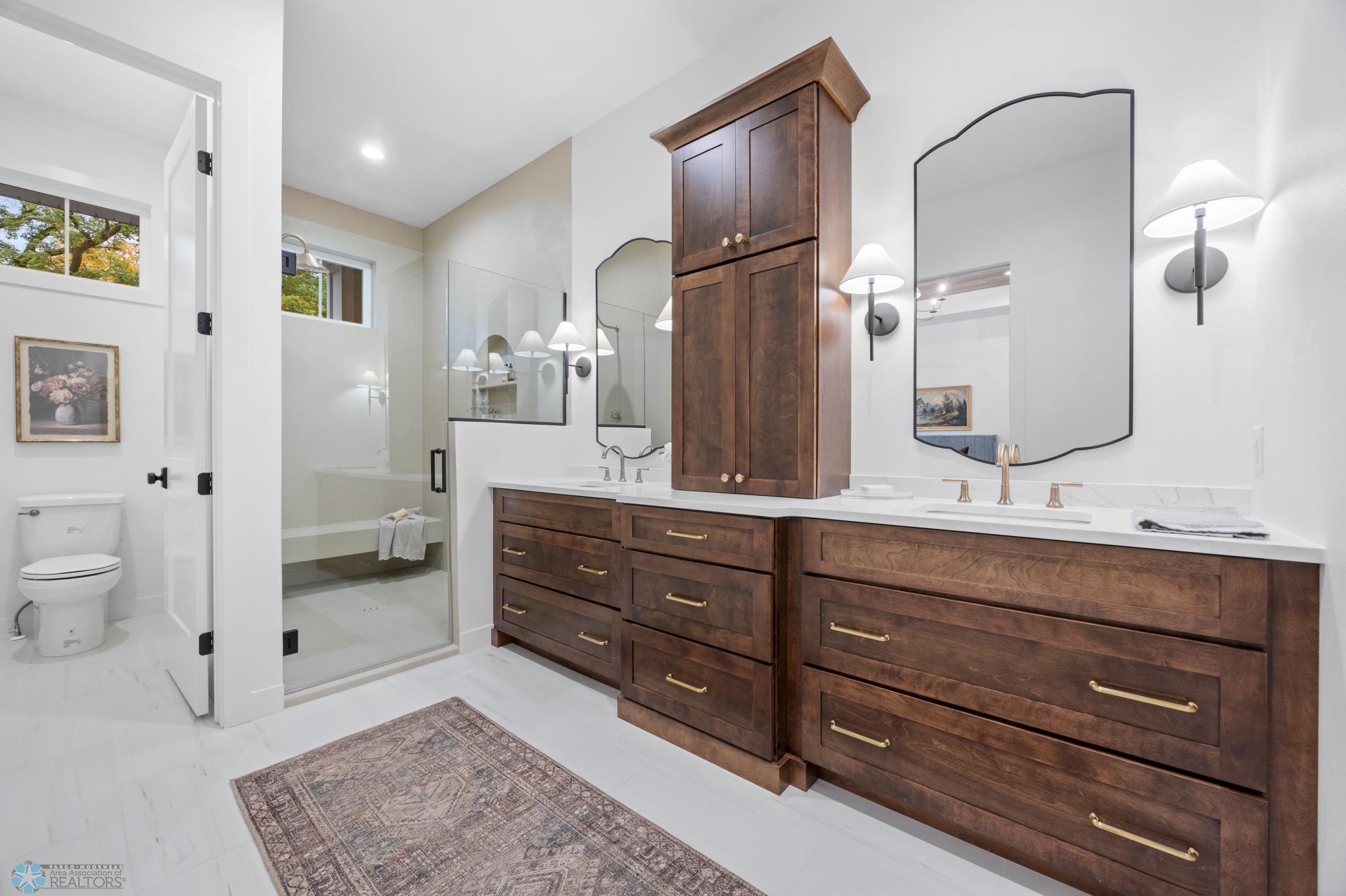 Fargo, North Dakota, 58104, United States, 3 Bedrooms Bedrooms, ,3 BathroomsBathrooms,Residential,Active,2007940