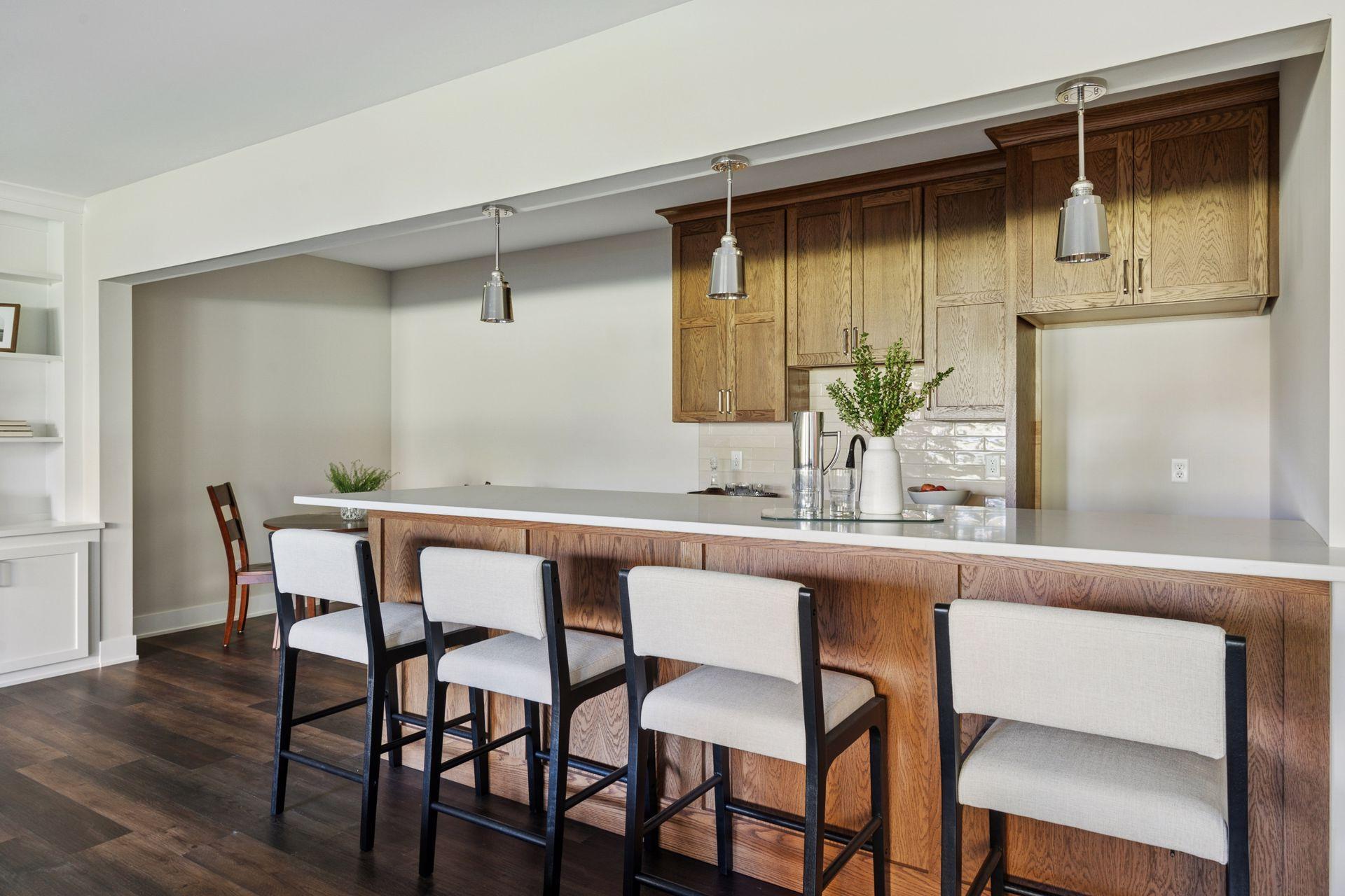 Saint Paul, Minnesota, 55118, United States, 4 Bedrooms Bedrooms, ,4 BathroomsBathrooms,Residential,Active,1973547