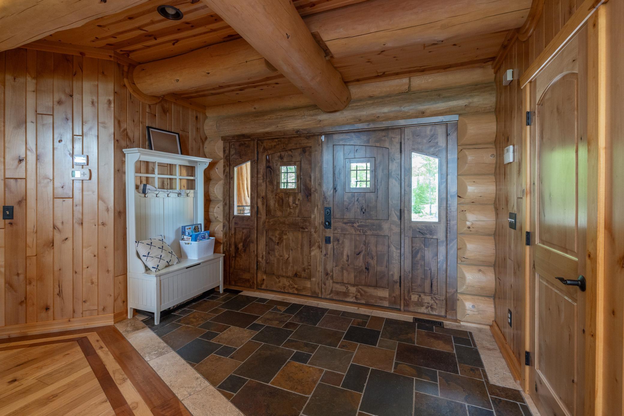 Hayward, Wisconsin, 54843, United States, 4 Bedrooms Bedrooms, ,4 BathroomsBathrooms,Residential,Active,1868126