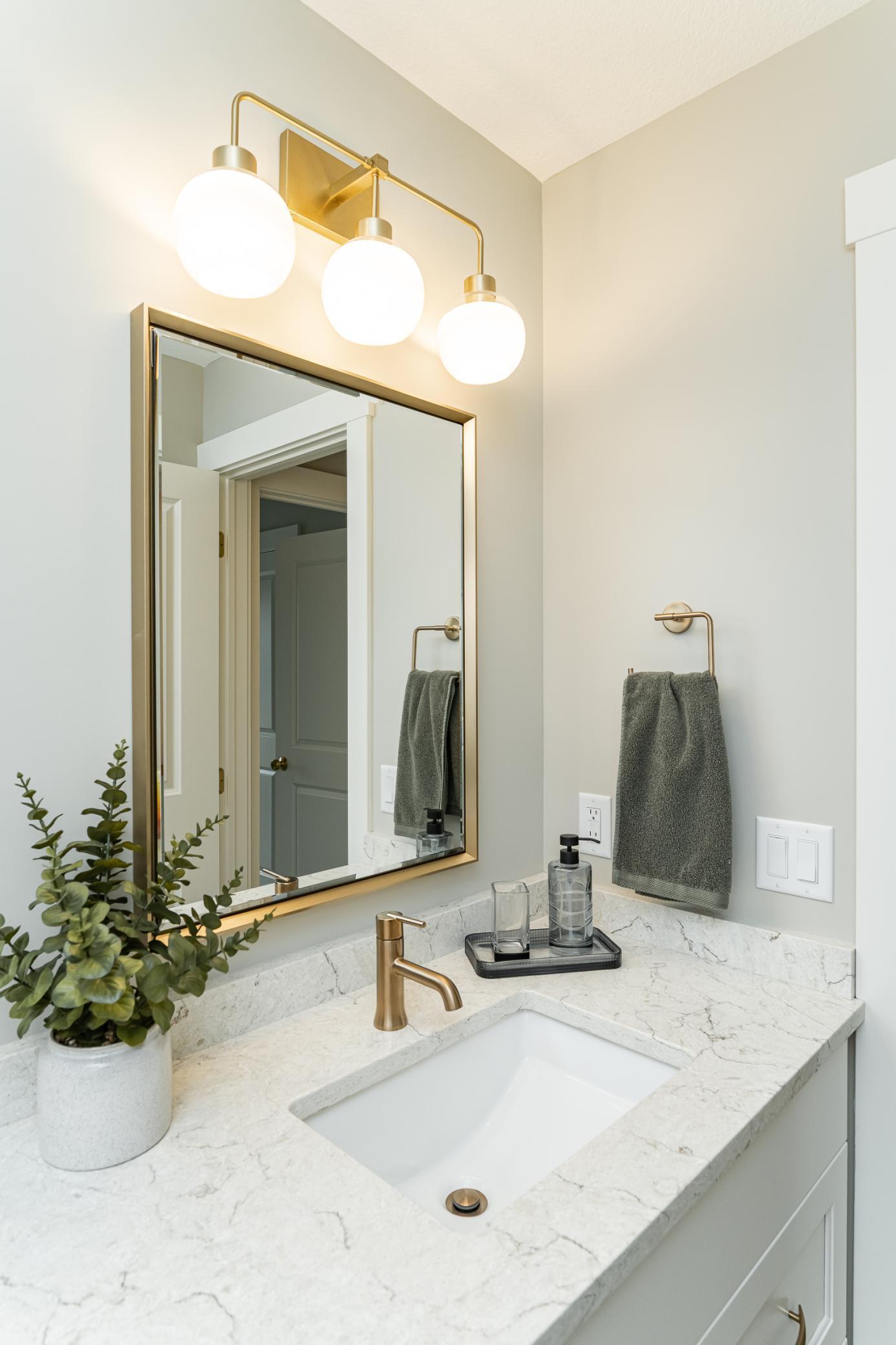 Rochester, Minnesota, 55902, United States, 6 Bedrooms Bedrooms, ,5 BathroomsBathrooms,Residential,Active,1936101