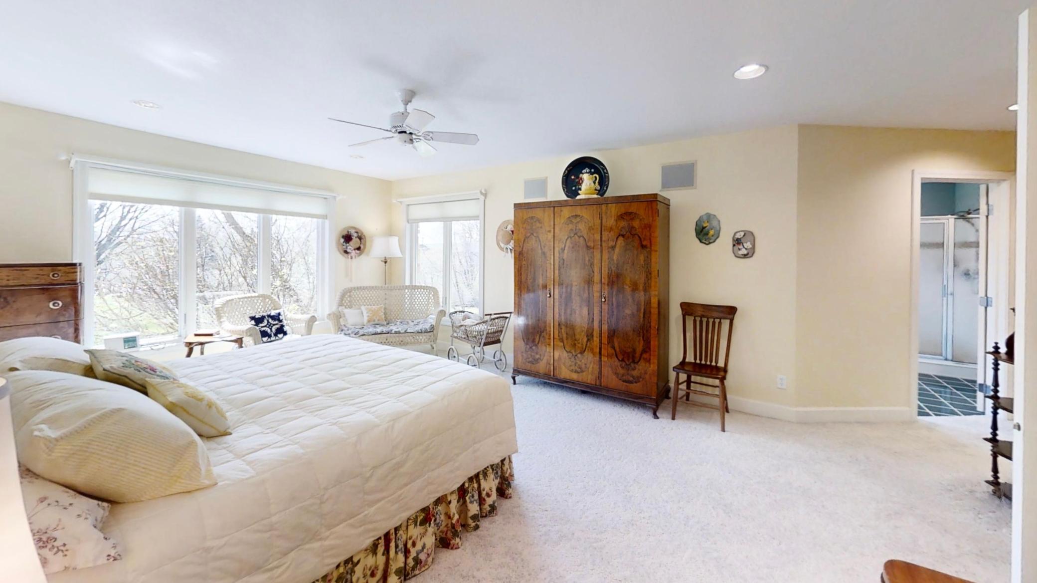 Northfield, Minnesota, 55057, United States, 3 Bedrooms Bedrooms, ,3 BathroomsBathrooms,Residential,Active,1920261