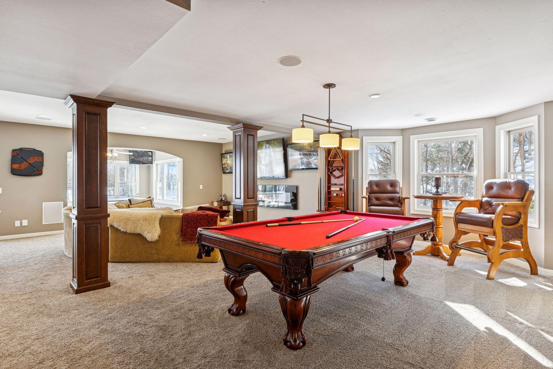 West Saint Paul, Minnesota, 55118, United States, 5 Bedrooms Bedrooms, ,5 BathroomsBathrooms,Residential,Active,2013431