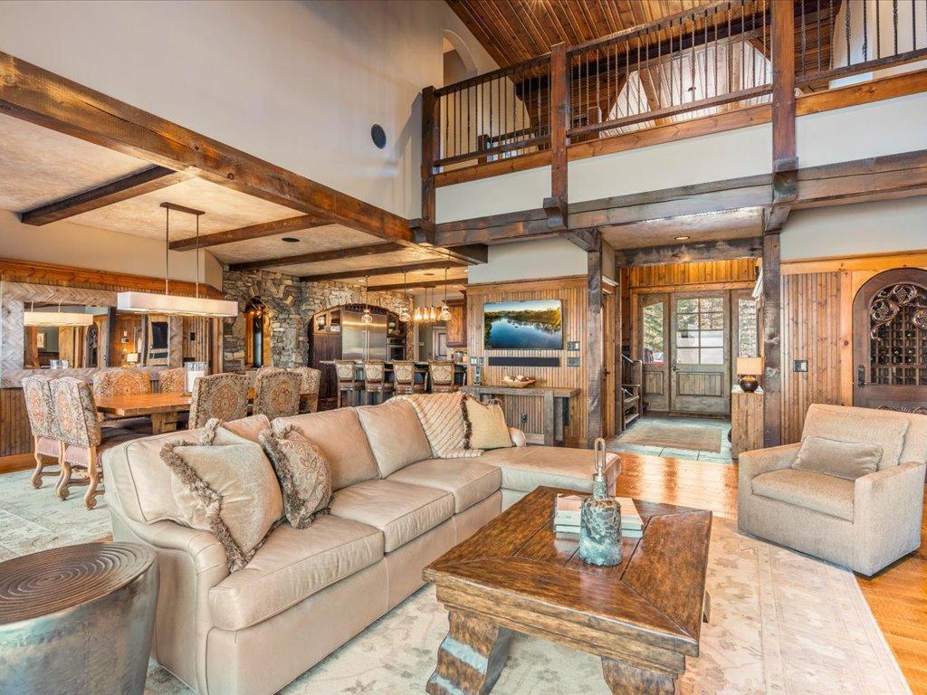 Brainerd, Minnesota, 56401, United States, 5 Bedrooms Bedrooms, ,5 BathroomsBathrooms,Residential,Active,1762863