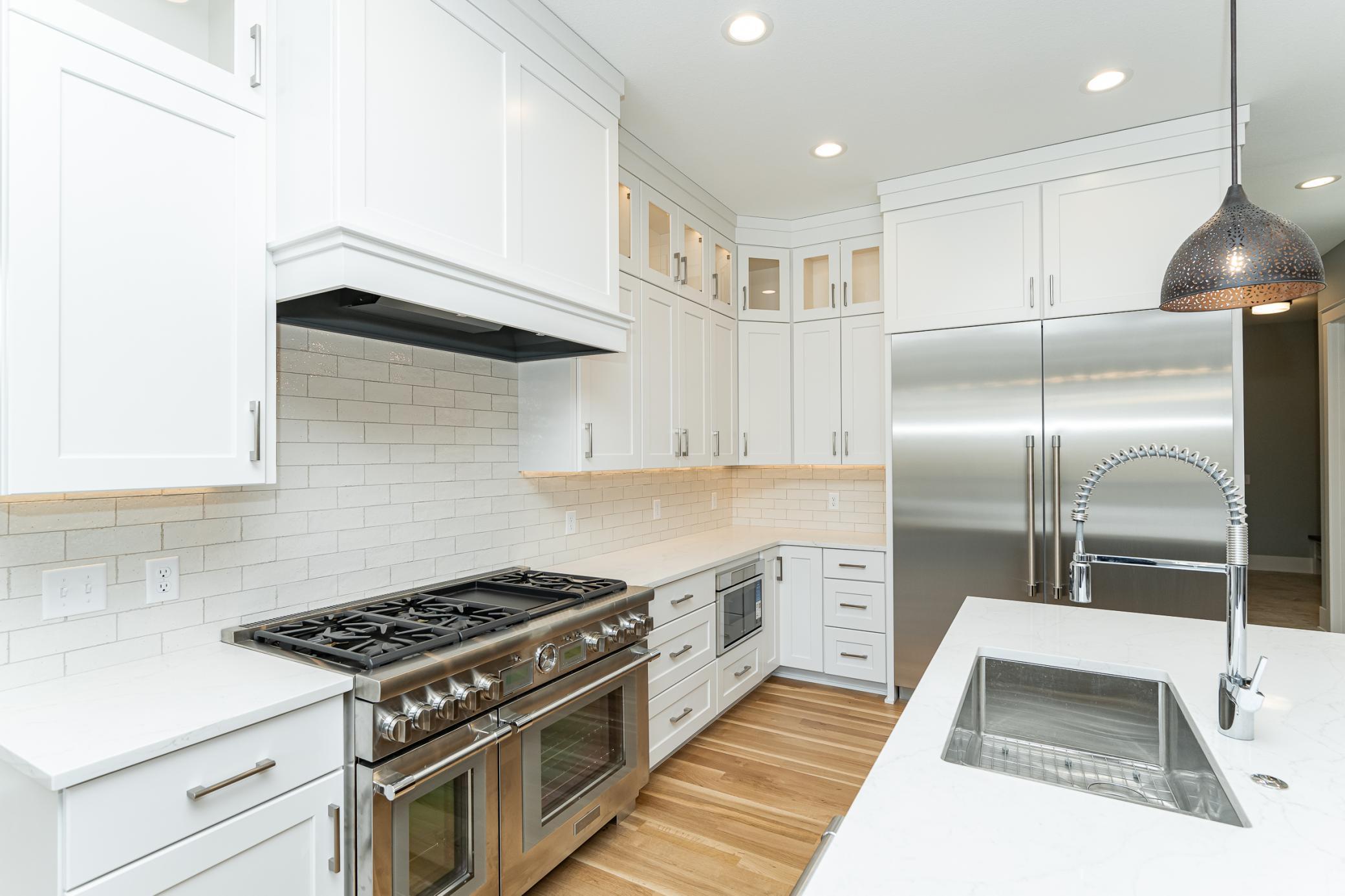 Rochester, Minnesota, 55902, United States, 5 Bedrooms Bedrooms, ,6 BathroomsBathrooms,Residential,Active,1892599