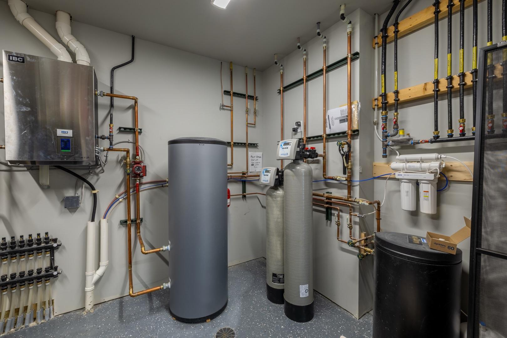 Rochester, Minnesota, 55902, United States, 4 Bedrooms Bedrooms, ,4 BathroomsBathrooms,Residential,Active,1853329