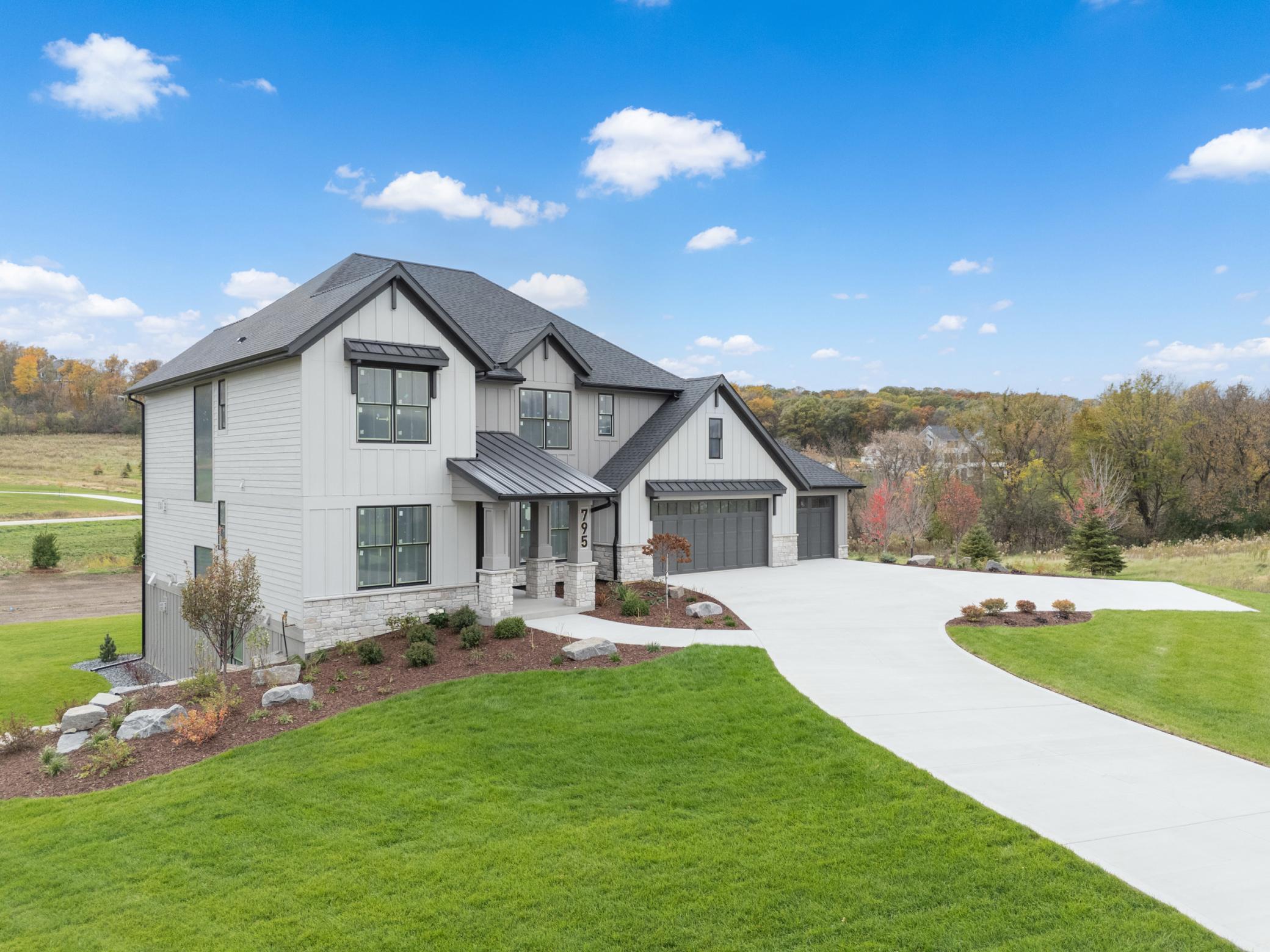 Rochester, Minnesota, 55902, United States, ,6 BathroomsBathrooms,Residential,Active,1770141