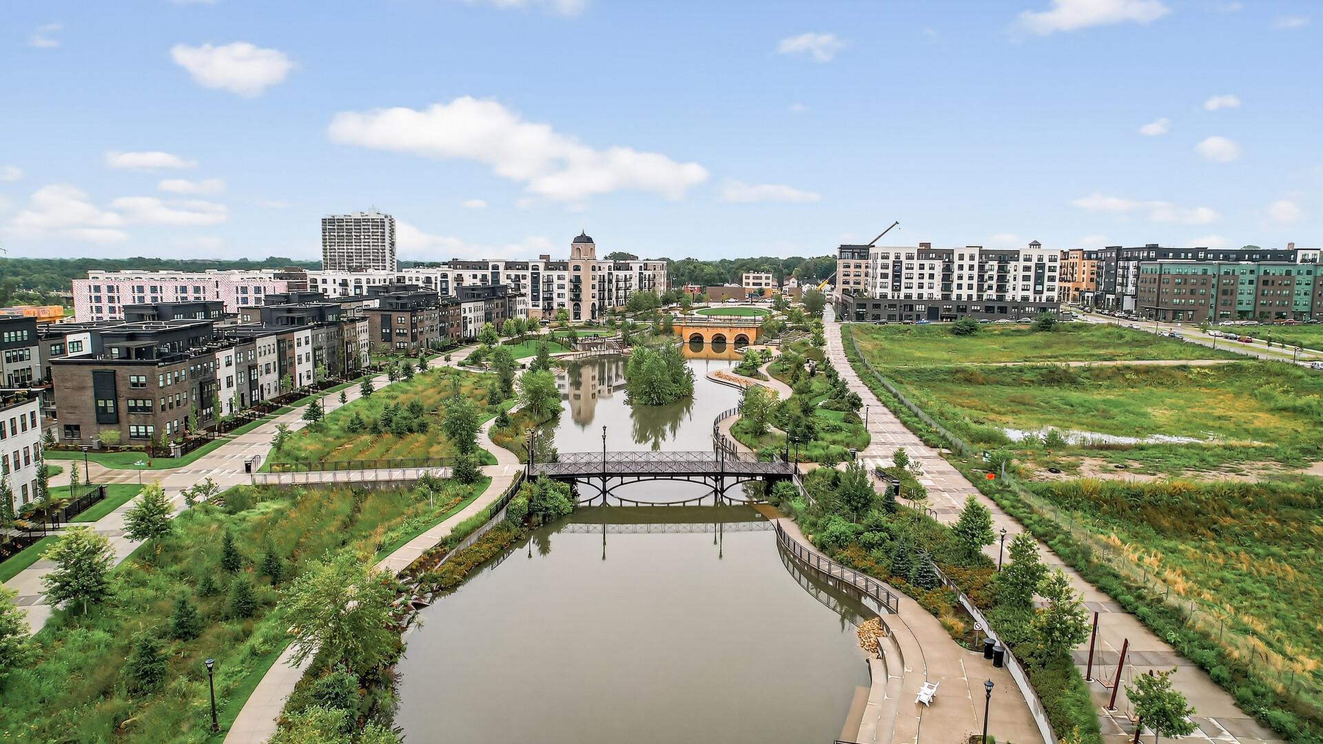 Saint Paul, Minnesota, 55116, United States, 4 Bedrooms Bedrooms, ,4 BathroomsBathrooms,Residential,Active,2003561