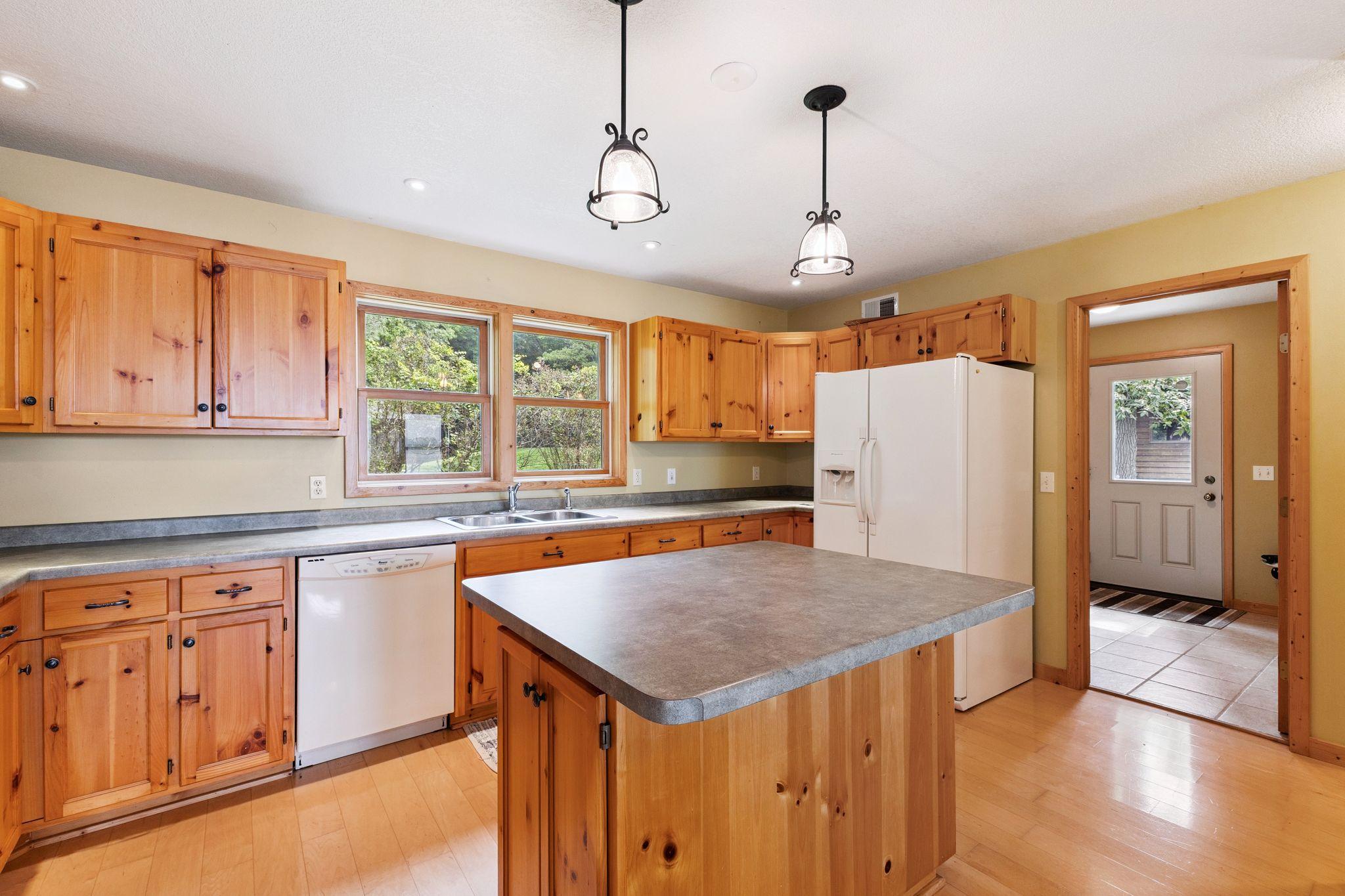 Monticello, Minnesota, 55362, United States, 3 Bedrooms Bedrooms, ,2 BathroomsBathrooms,Residential,Active,1798024
