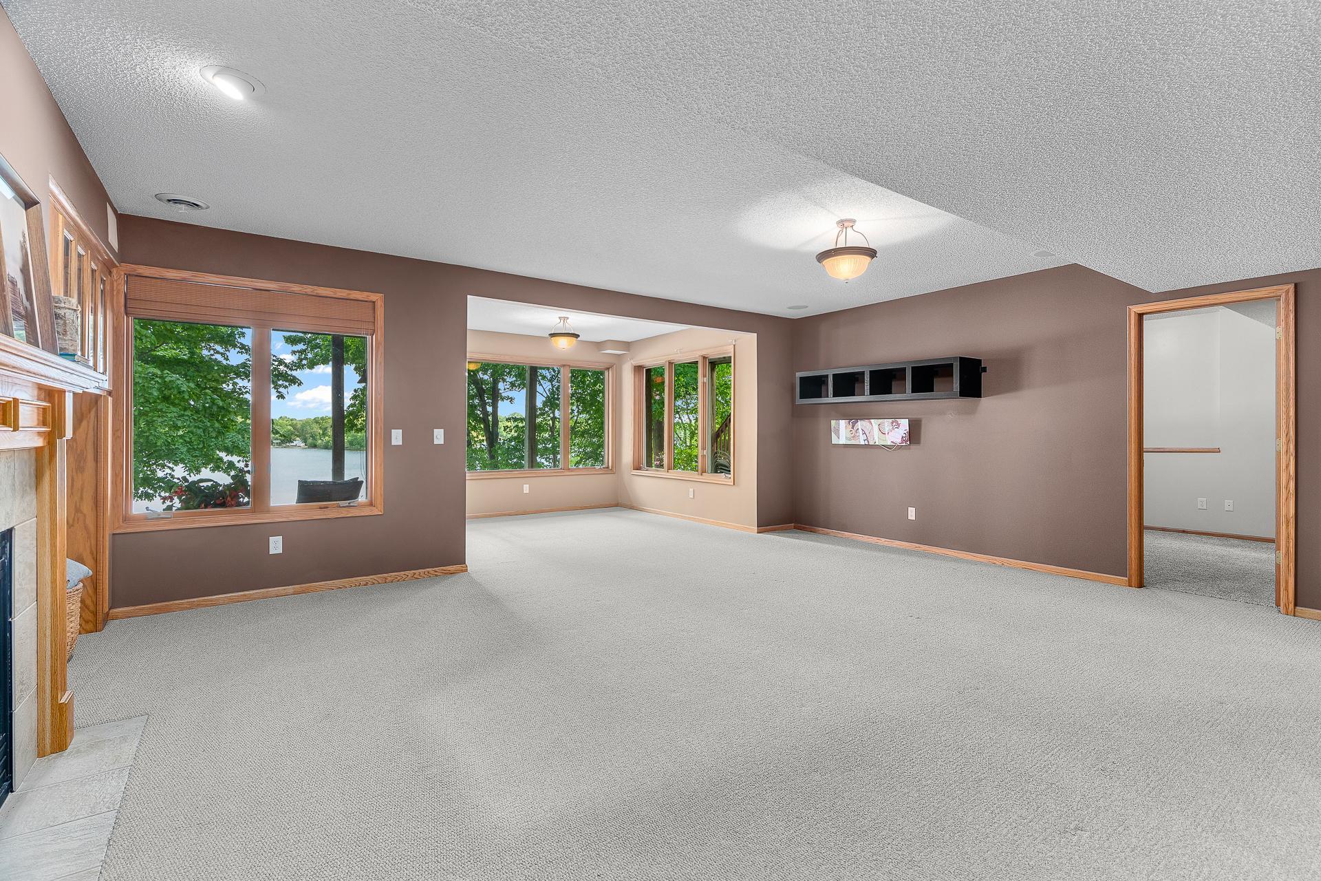 Prior Lake, Minnesota, 55372, United States, 4 Bedrooms Bedrooms, ,4 BathroomsBathrooms,Residential,Active,1995257