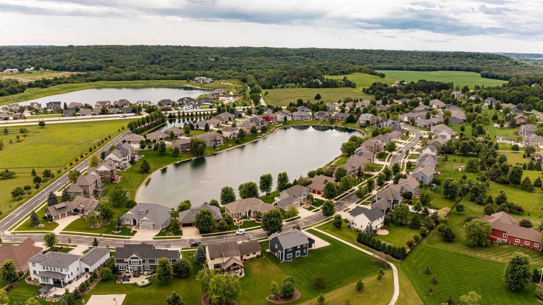 Rochester, Minnesota, 55902, United States, 6 Bedrooms Bedrooms, ,4 BathroomsBathrooms,Residential,Active,1888994