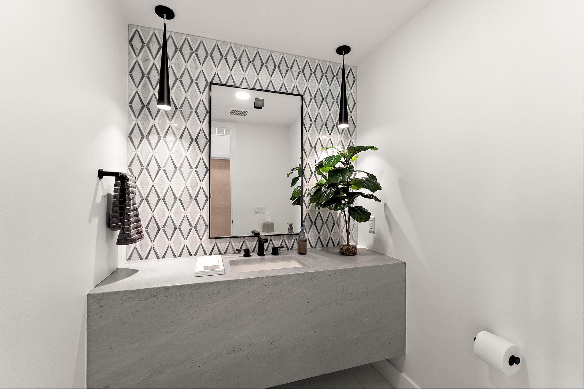 Wayzata, Minnesota, 55391, United States, 8 Bedrooms Bedrooms, ,11 BathroomsBathrooms,Residential,Active,1959932