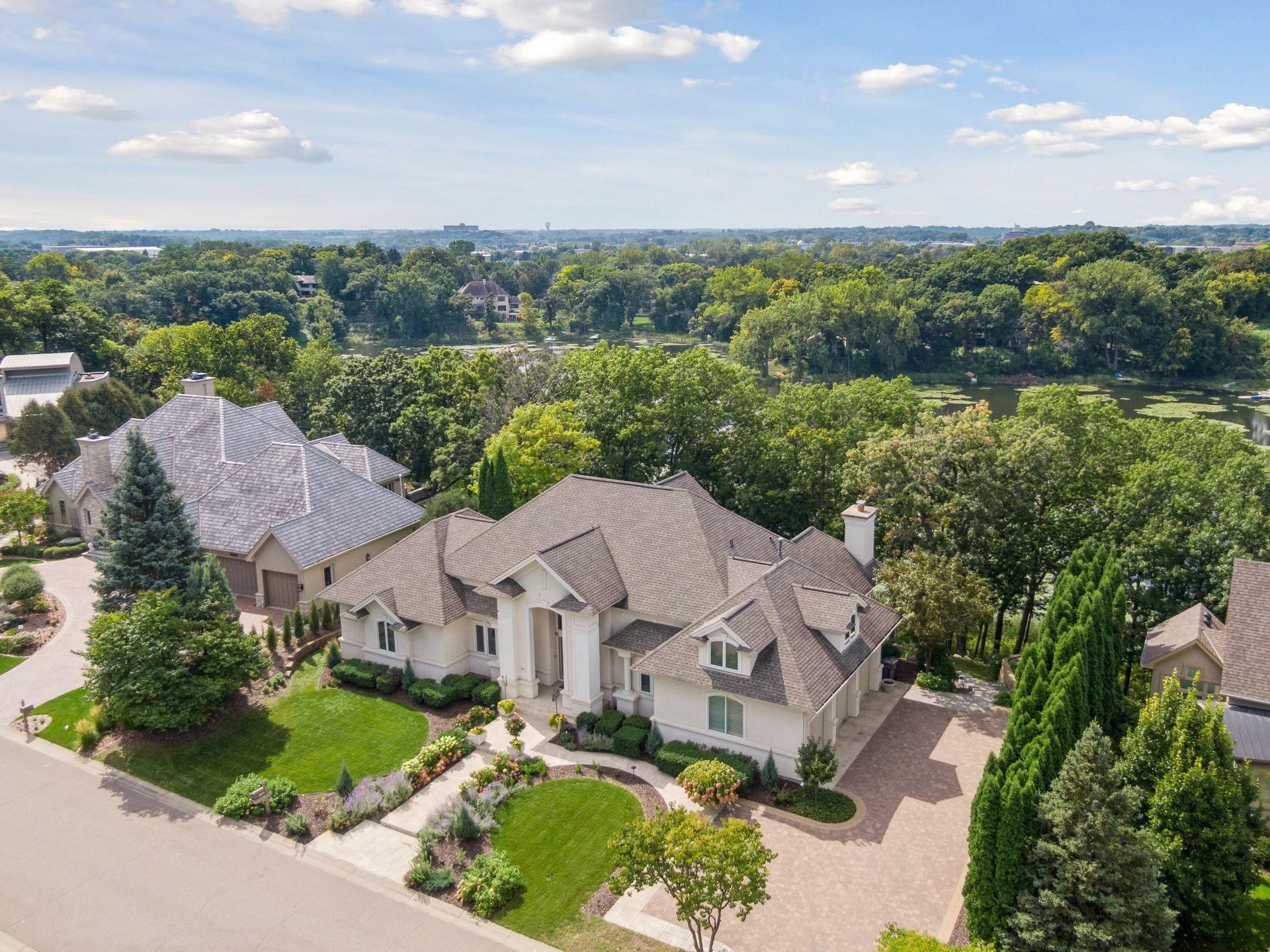 Minneapolis, Minnesota, 55439, United States, 5 Bedrooms Bedrooms, ,5 BathroomsBathrooms,Residential,Active,1944273