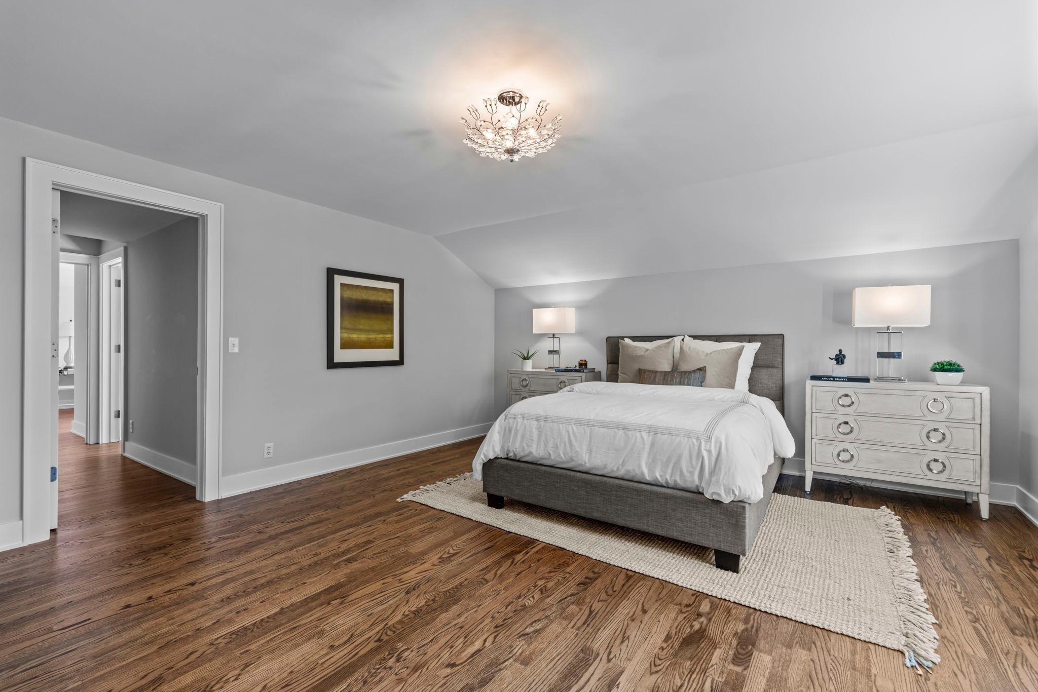 Minneapolis, Minnesota, 55435, United States, 5 Bedrooms Bedrooms, ,5 BathroomsBathrooms,Residential,Active,1944270