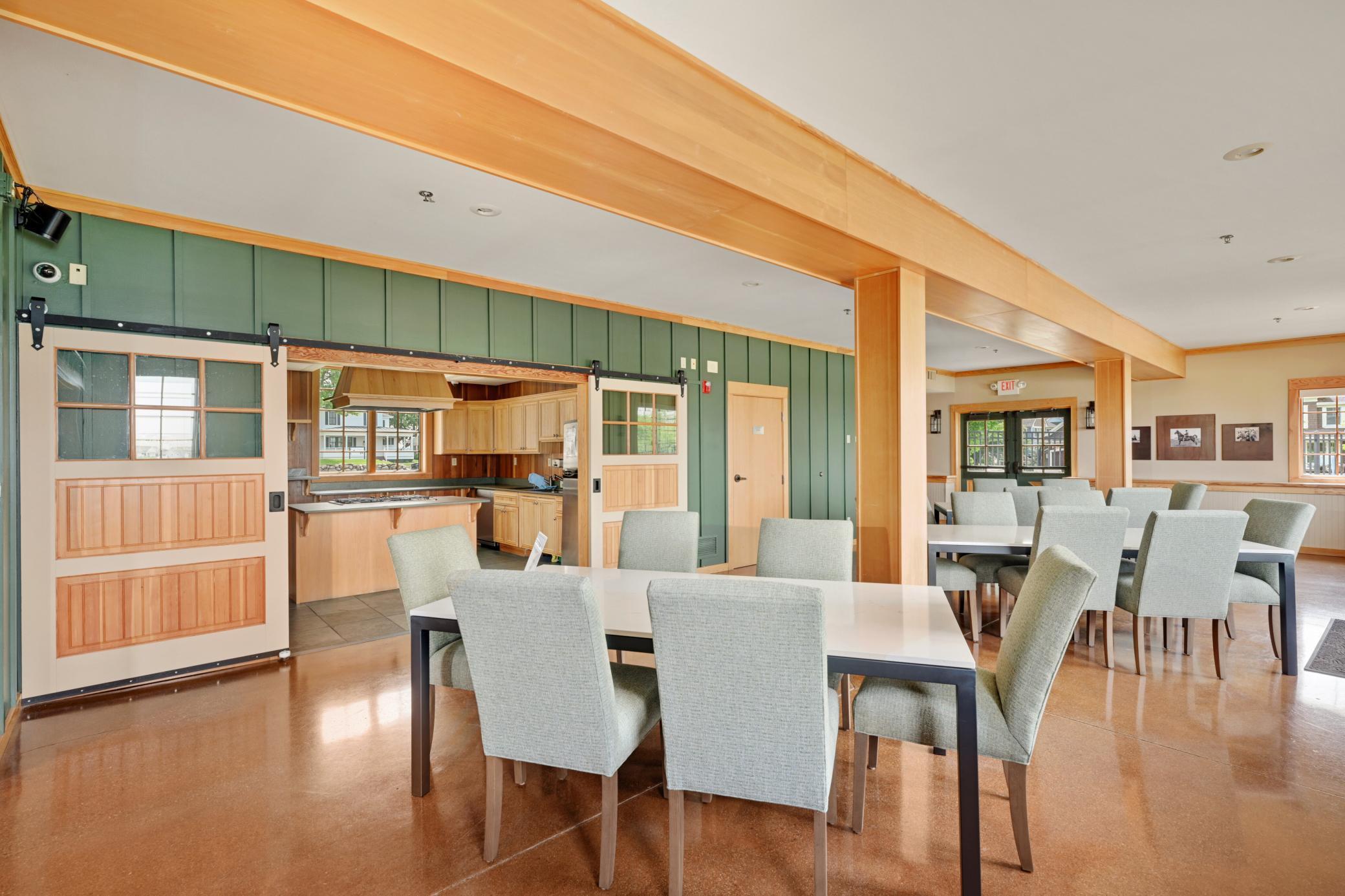 Lakeville, Minnesota, 55044, United States, 5 Bedrooms Bedrooms, ,6 BathroomsBathrooms,Residential,Active,1943786
