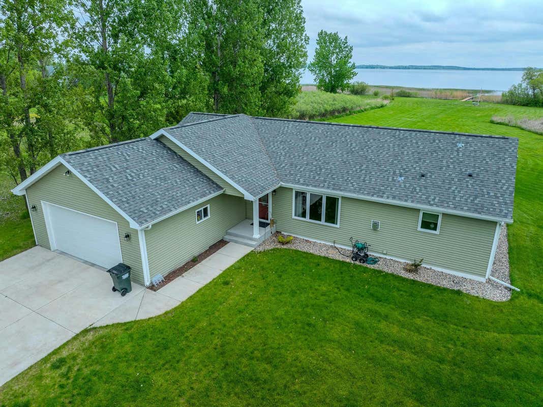 809 COUNTY ROAD 10 NE, OSAKIS, MN 56360, photo 1 of 47