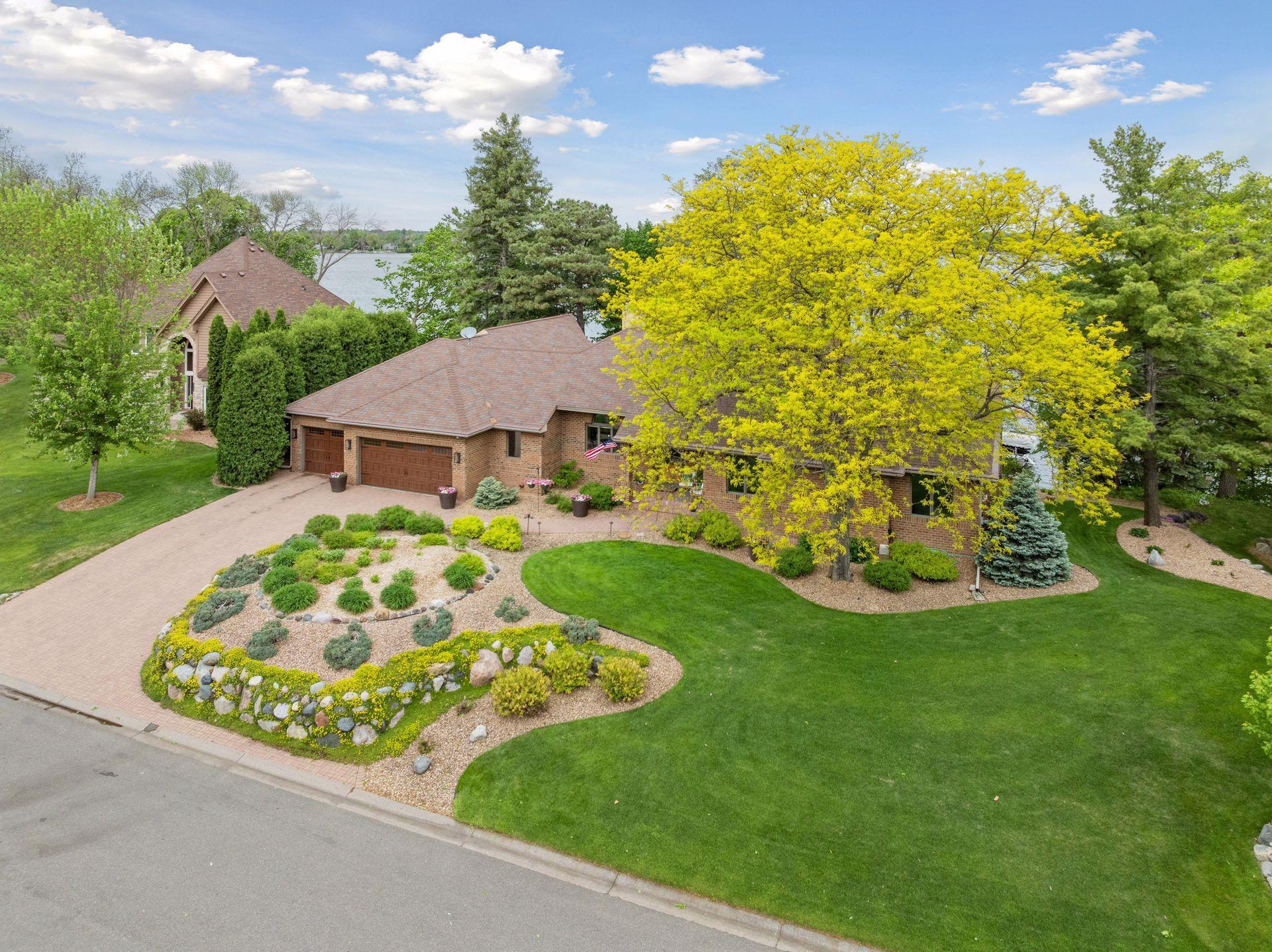 Forest Lake, Minnesota, 55025, United States, 4 Bedrooms Bedrooms, ,3 BathroomsBathrooms,Residential,Active,1824902