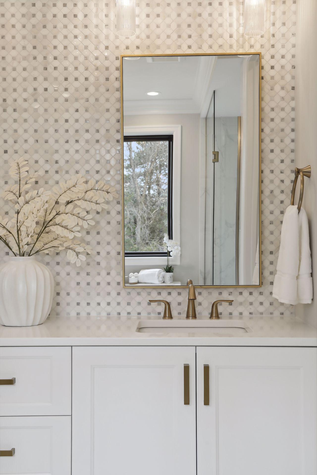 Saint Paul, Minnesota, 55127, United States, 3 Bedrooms Bedrooms, ,3 BathroomsBathrooms,Residential,Active,1756454