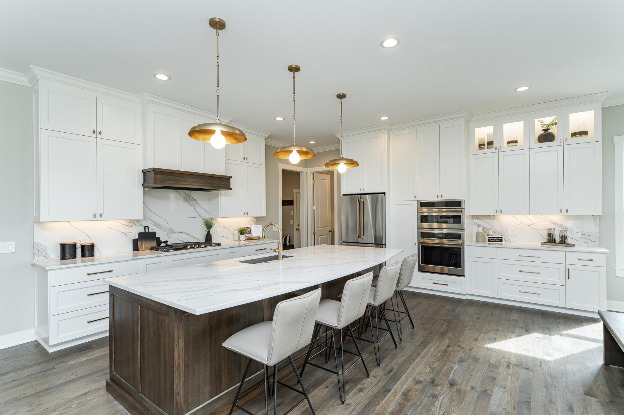 Rochester, Minnesota, 55902, United States, 6 Bedrooms Bedrooms, ,5 BathroomsBathrooms,Residential,Active,1936101