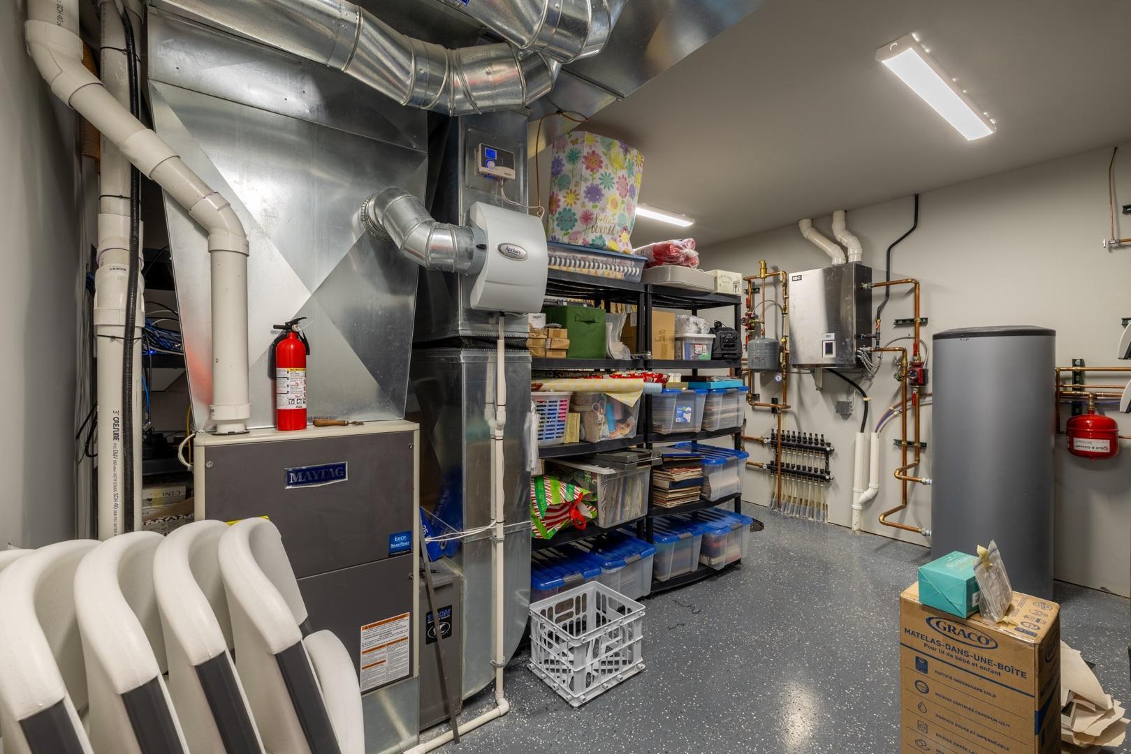 Rochester, Minnesota, 55902, United States, 4 Bedrooms Bedrooms, ,4 BathroomsBathrooms,Residential,Active,1853329