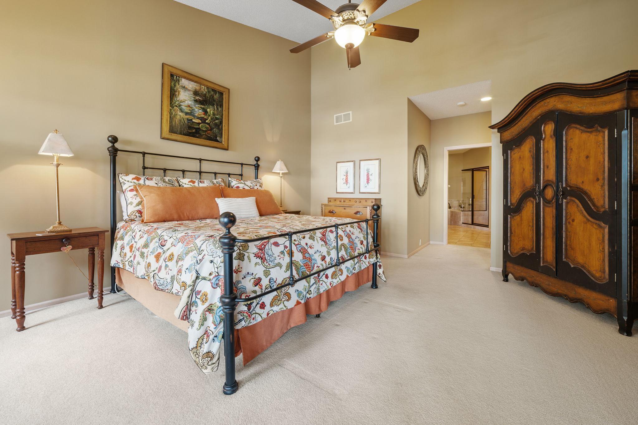 Wayzata, Minnesota, 55391, United States, 4 Bedrooms Bedrooms, ,3 BathroomsBathrooms,Residential,Active,1953718