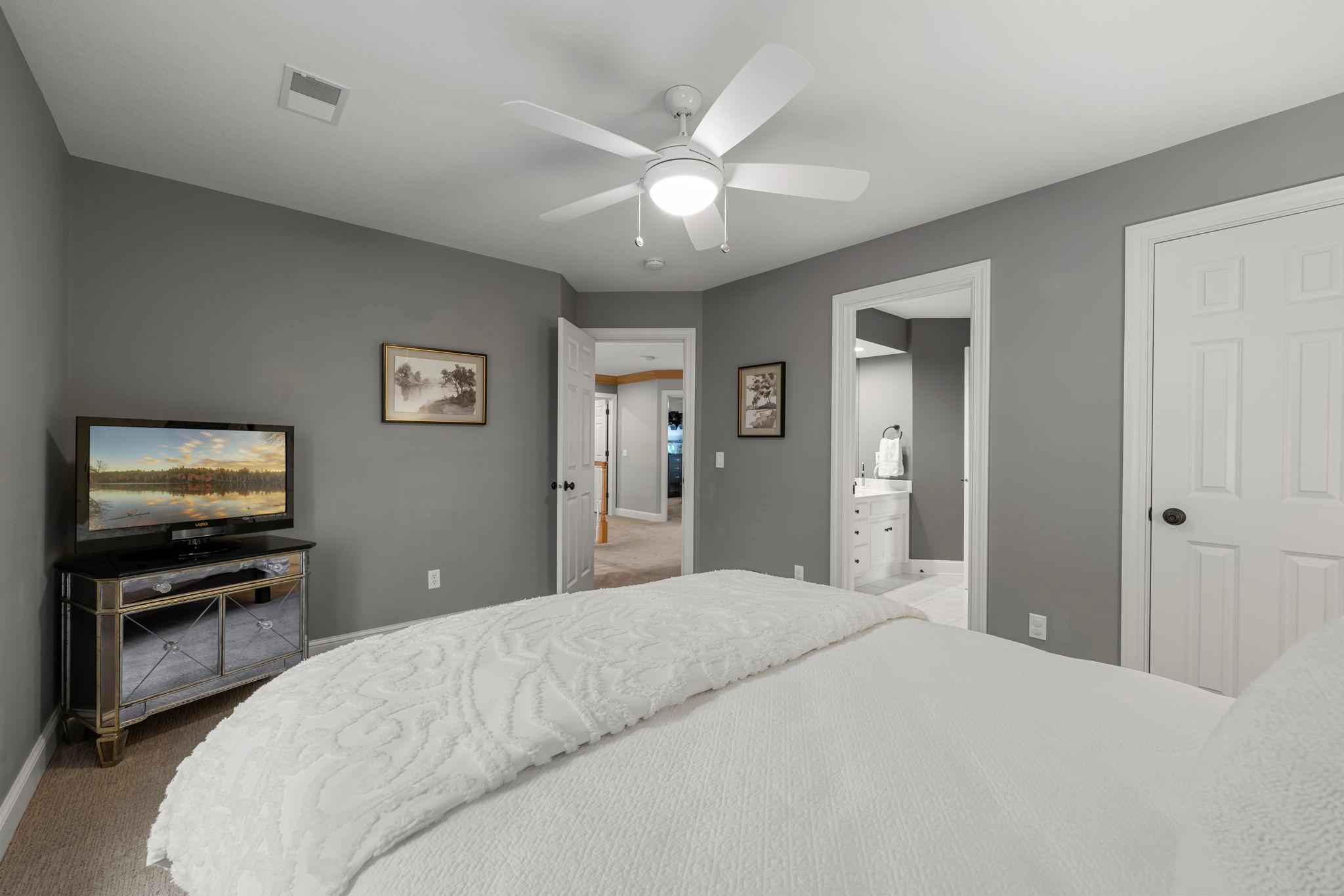 Eden Prairie, Minnesota, 55347, United States, 5 Bedrooms Bedrooms, ,6 BathroomsBathrooms,Residential,Active,1997621