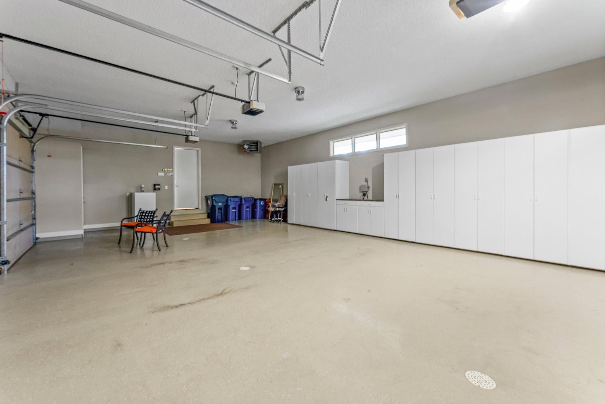 Eden Prairie, Minnesota, 55347, United States, ,4 BathroomsBathrooms,Residential,Active,1764072