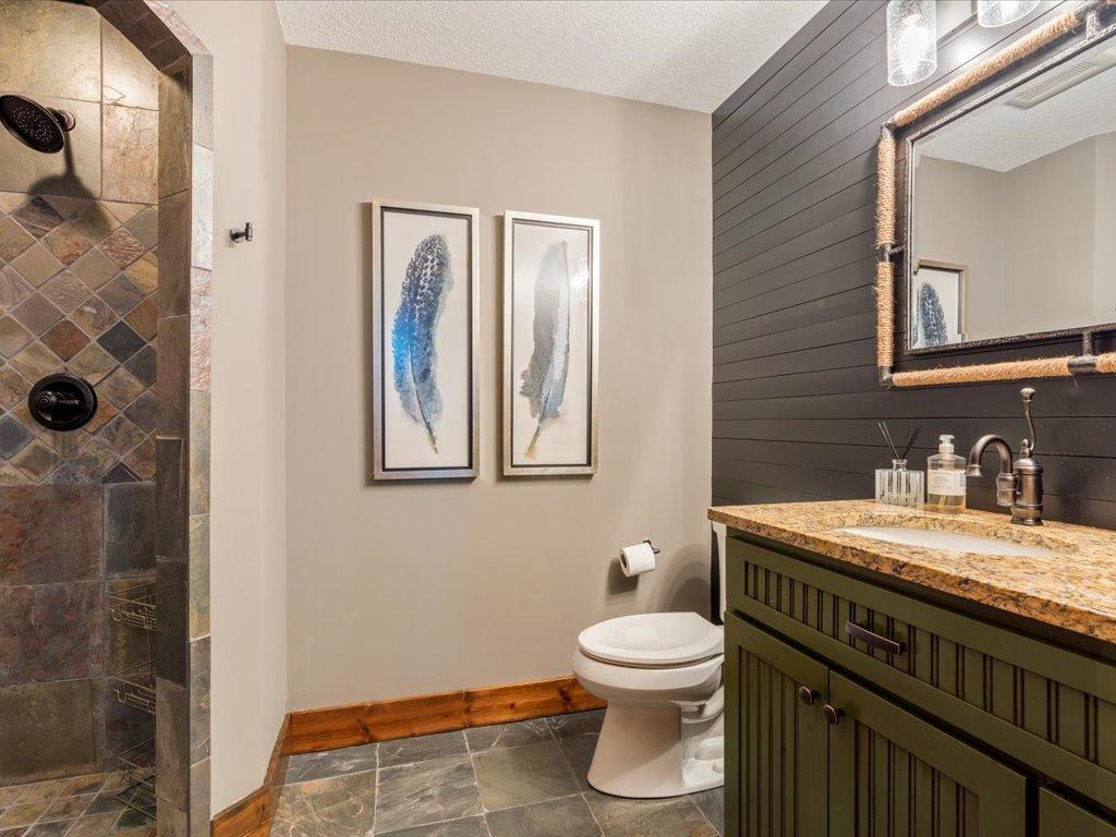 Brainerd, Minnesota, 56401, United States, 5 Bedrooms Bedrooms, ,5 BathroomsBathrooms,Residential,Active,1762863