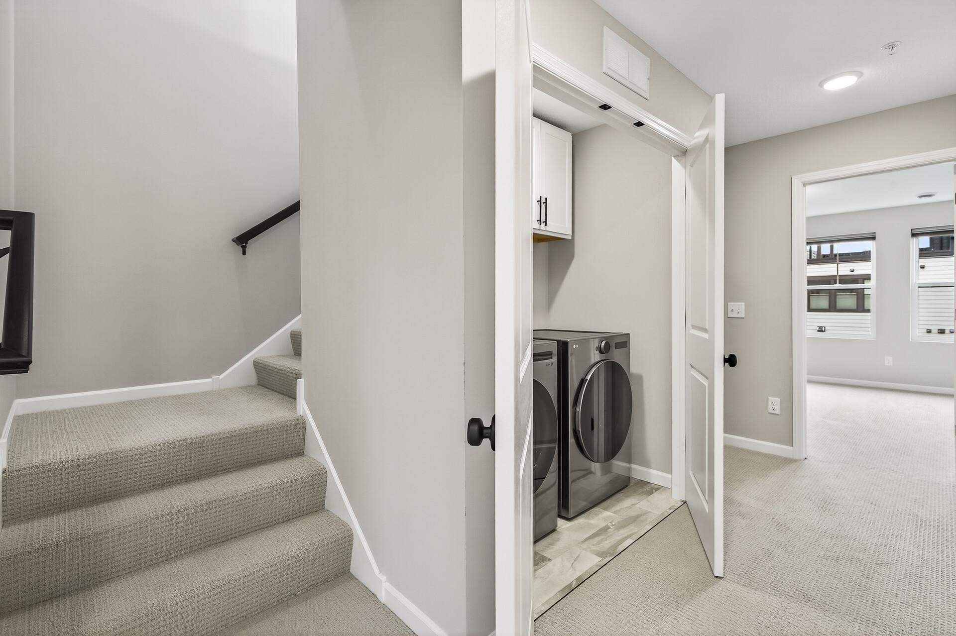 Saint Paul, Minnesota, 55116, United States, 4 Bedrooms Bedrooms, ,4 BathroomsBathrooms,Residential,Active,2003561