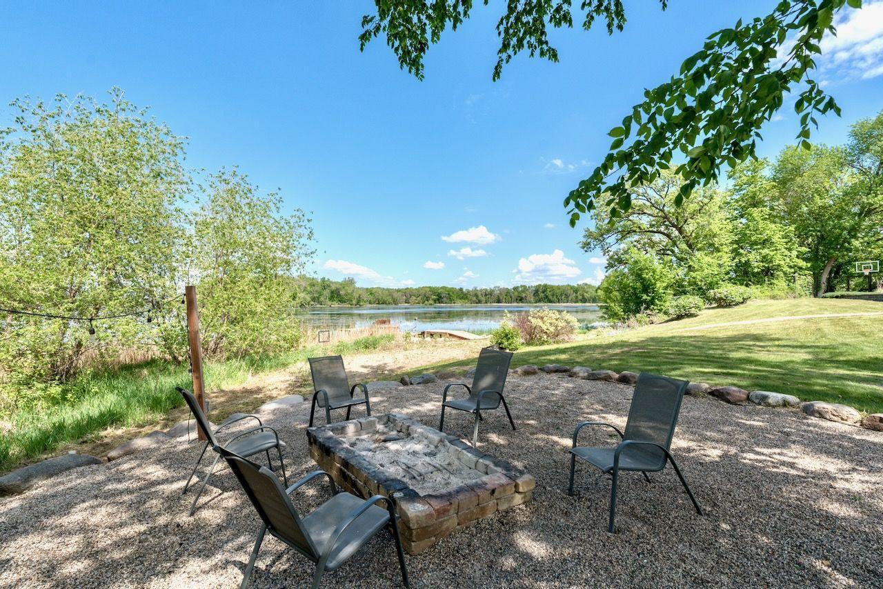 Elysian, Minnesota, 56028, United States, 6 Bedrooms Bedrooms, ,6 BathroomsBathrooms,Residential,Active,1831792