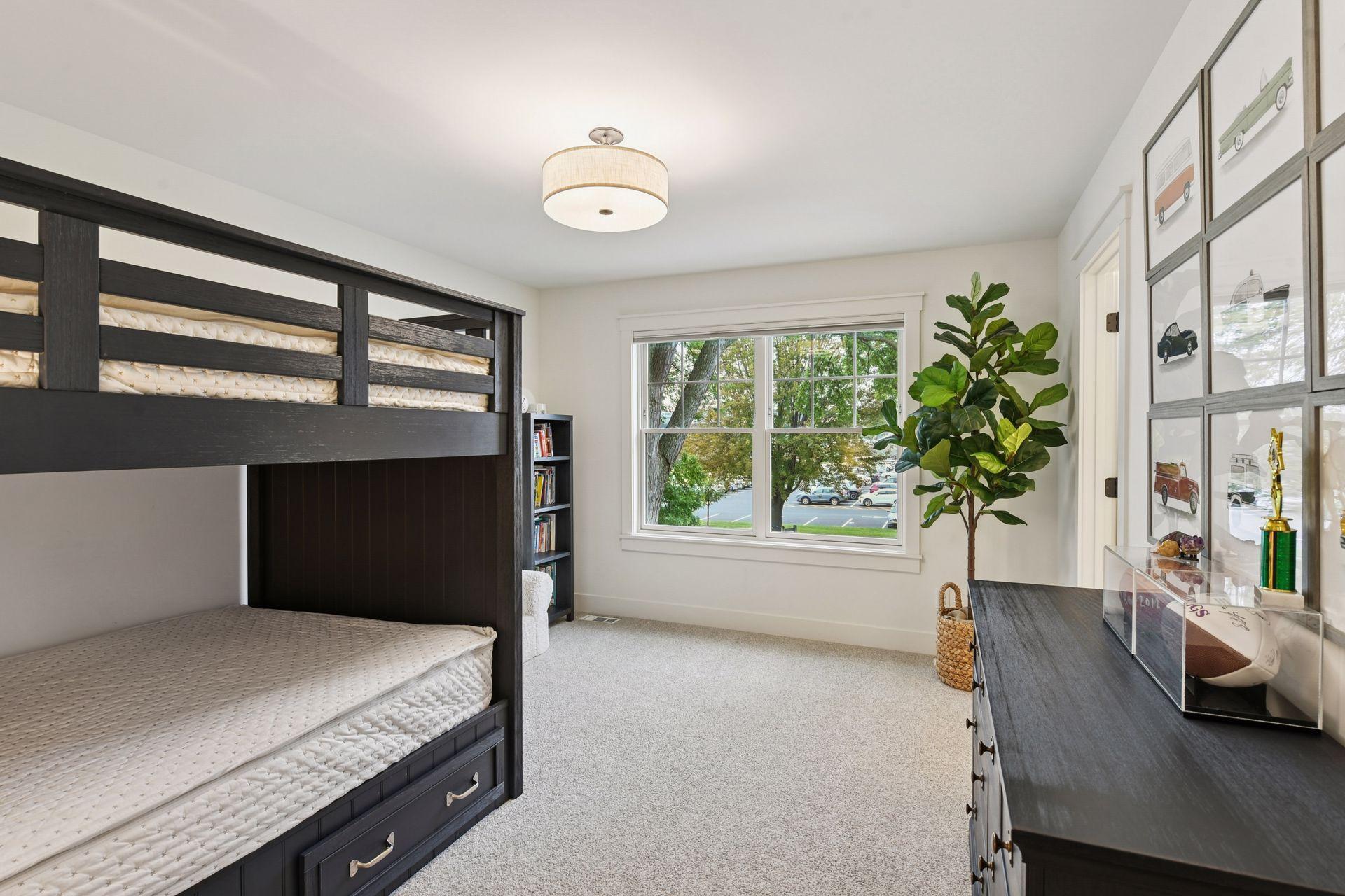 Edina, Minnesota, 55424, United States, 5 Bedrooms Bedrooms, ,5 BathroomsBathrooms,Residential,Active,1952315