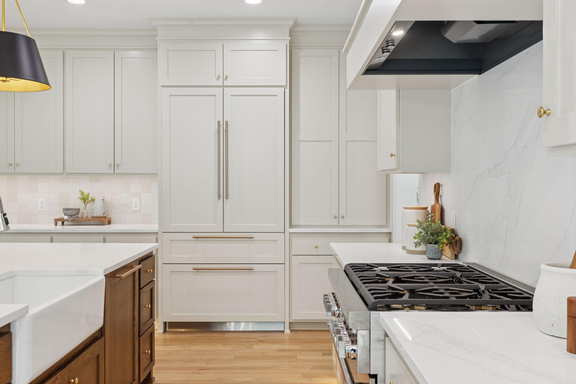 Eagan, Minnesota, 55123, United States, 3 Bedrooms Bedrooms, ,3 BathroomsBathrooms,Residential,Active,1936421