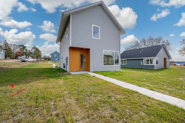 712 NW 8TH AVE, GRAND RAPIDS, MN 55744 - Image 1