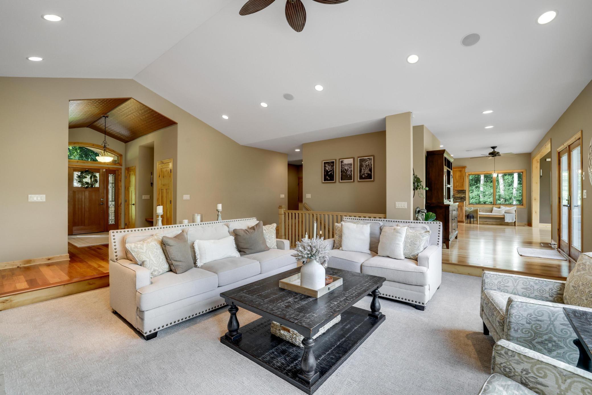 Prescott, Wisconsin, 54021, United States, 5 Bedrooms Bedrooms, ,4 BathroomsBathrooms,Residential,Active,1961932