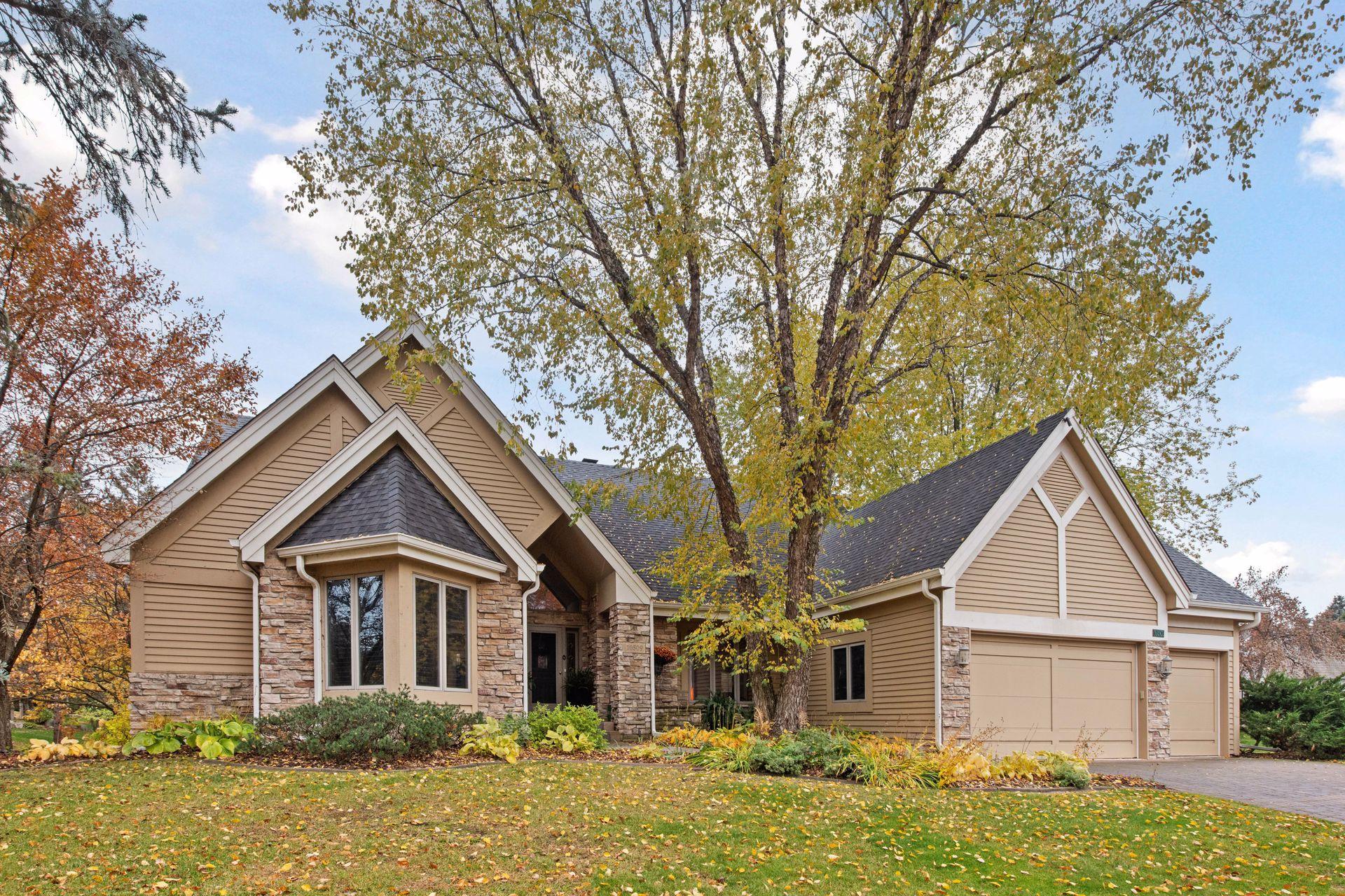 Eden Prairie, Minnesota, 55347, United States, 4 Bedrooms Bedrooms, ,5 BathroomsBathrooms,Residential,Active,1959538