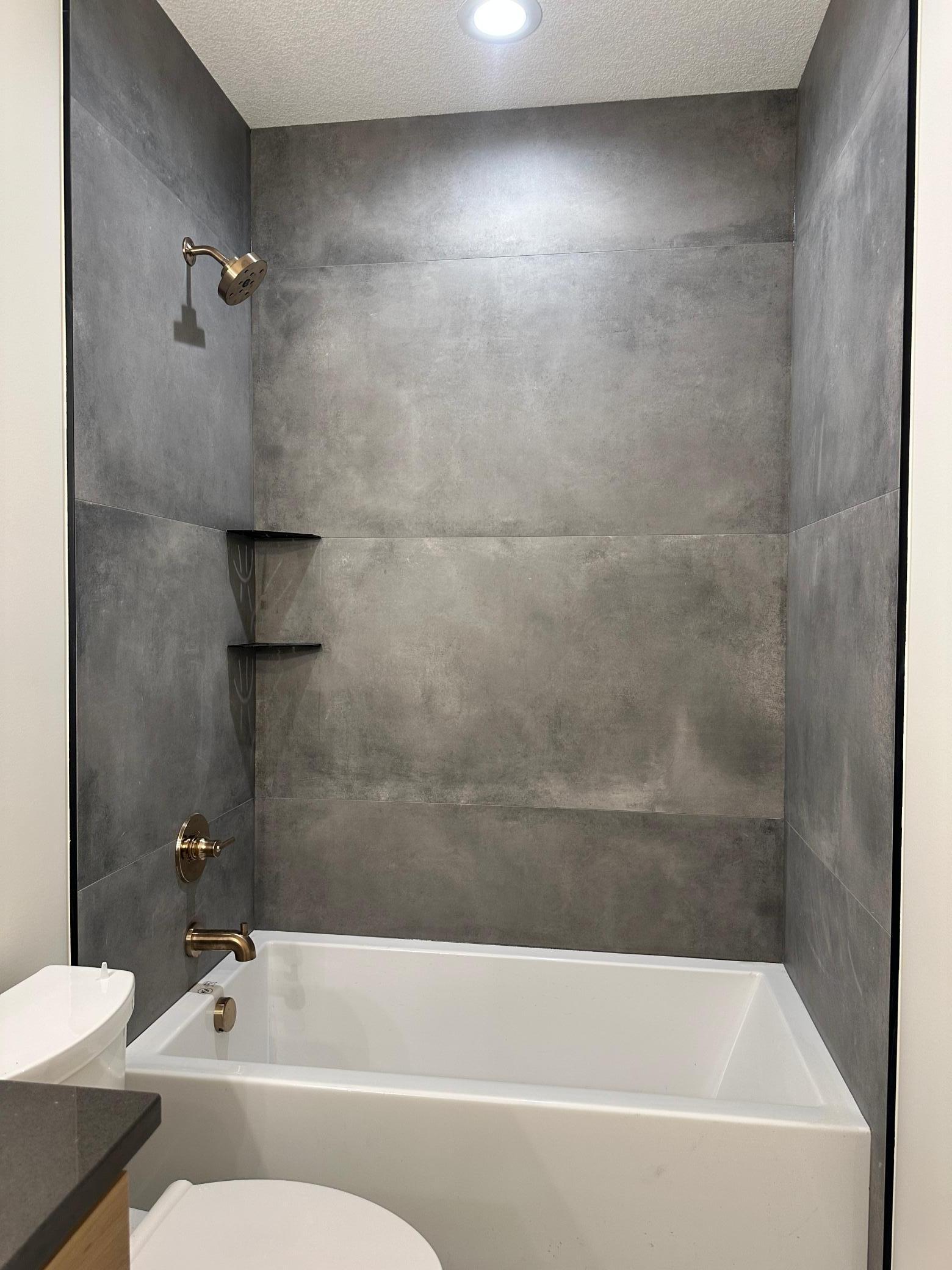 Rochester, Minnesota, 55901, United States, 5 Bedrooms Bedrooms, ,3 BathroomsBathrooms,Residential,Active,2007109