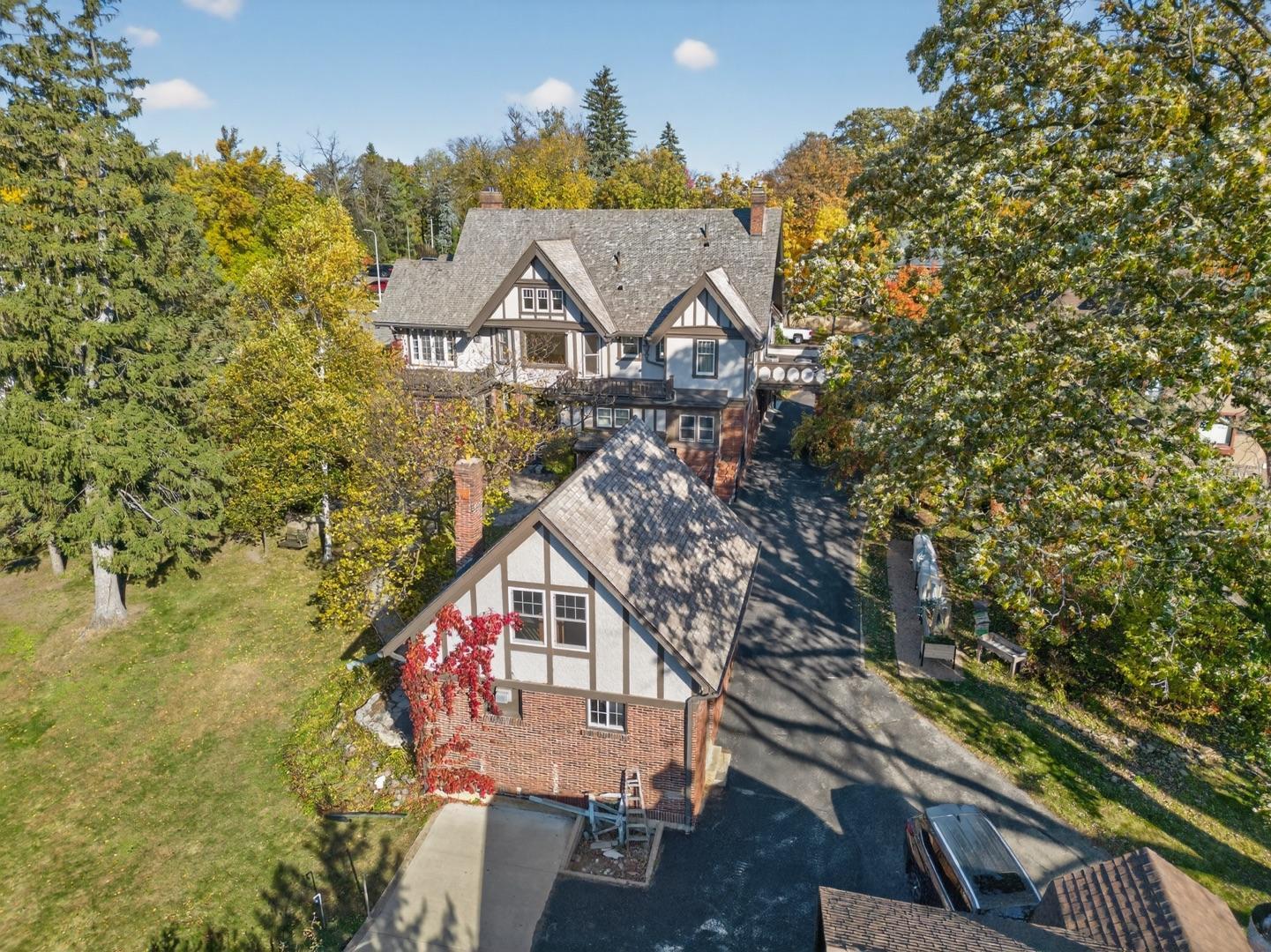 Rochester, Minnesota, 55902, United States, 7 Bedrooms Bedrooms, ,7 BathroomsBathrooms,Residential,Active,1973275