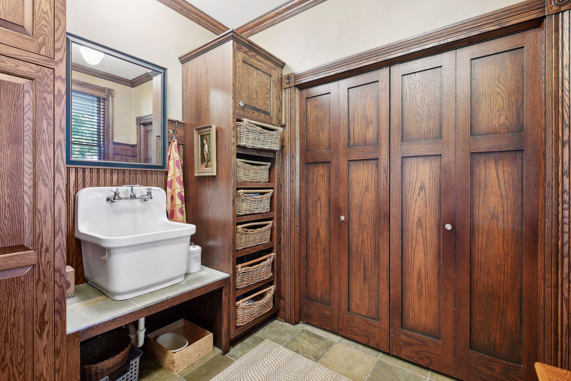 Norwood Young America, Minnesota, 55368, United States, ,5 BathroomsBathrooms,Residential,Active,1748300