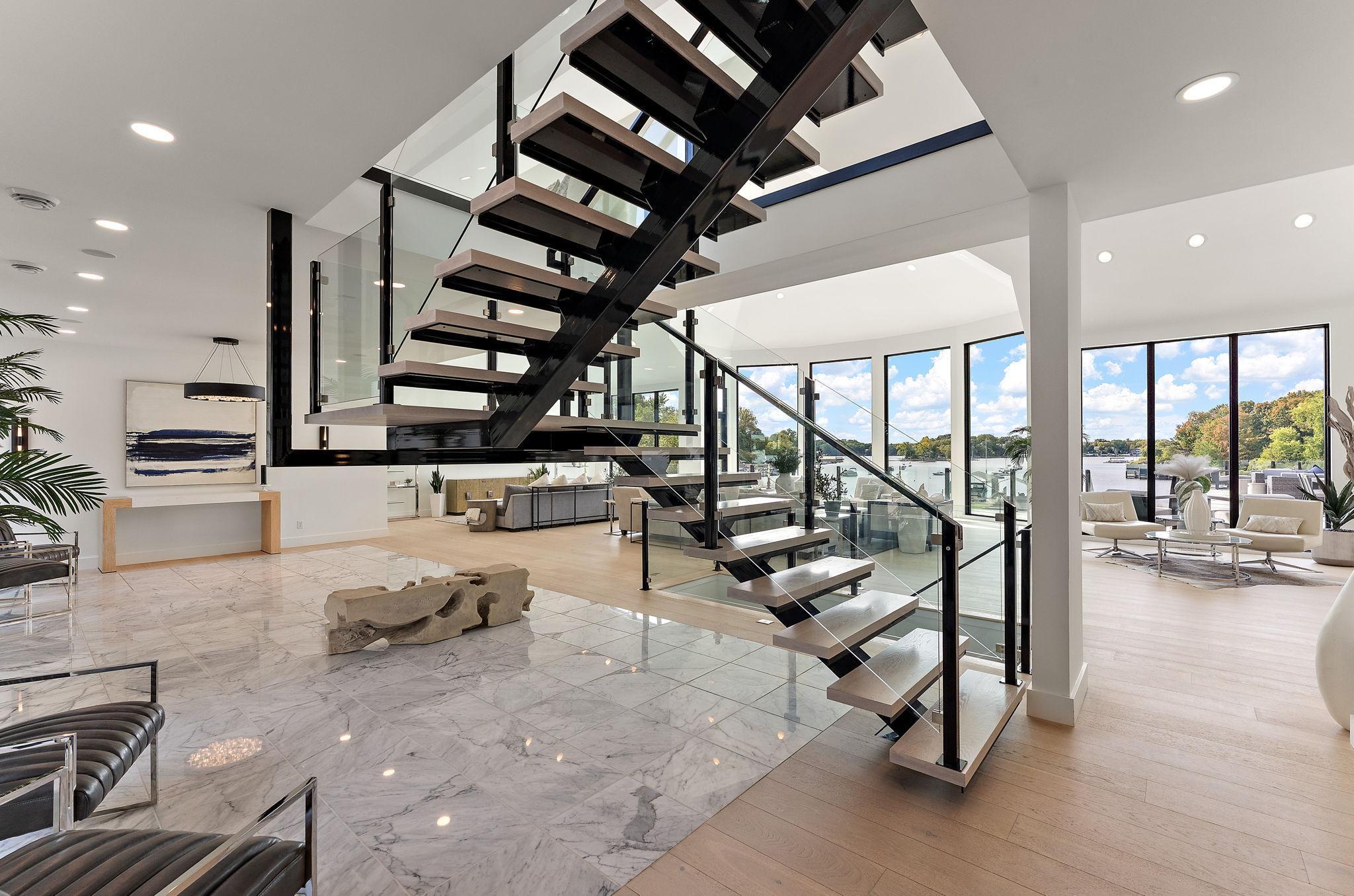 Wayzata, Minnesota, 55391, United States, 8 Bedrooms Bedrooms, ,11 BathroomsBathrooms,Residential,Active,1959932