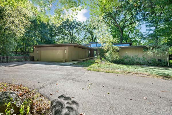 1875 TROY LN N, MINNEAPOLIS, MN 55447 - Image 1